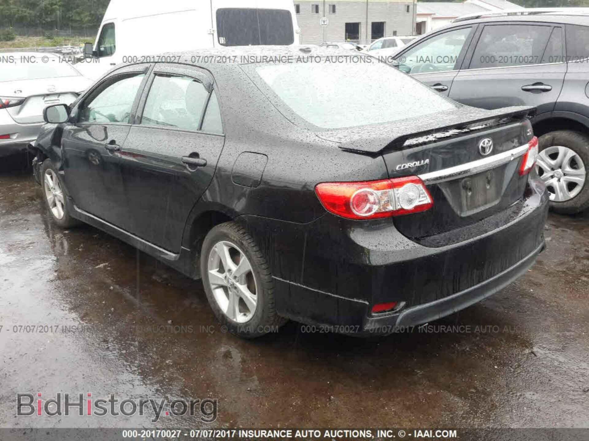2011 Toyota Corolla - VIN: 2T1BU4EE0BC675347 - Photo 3