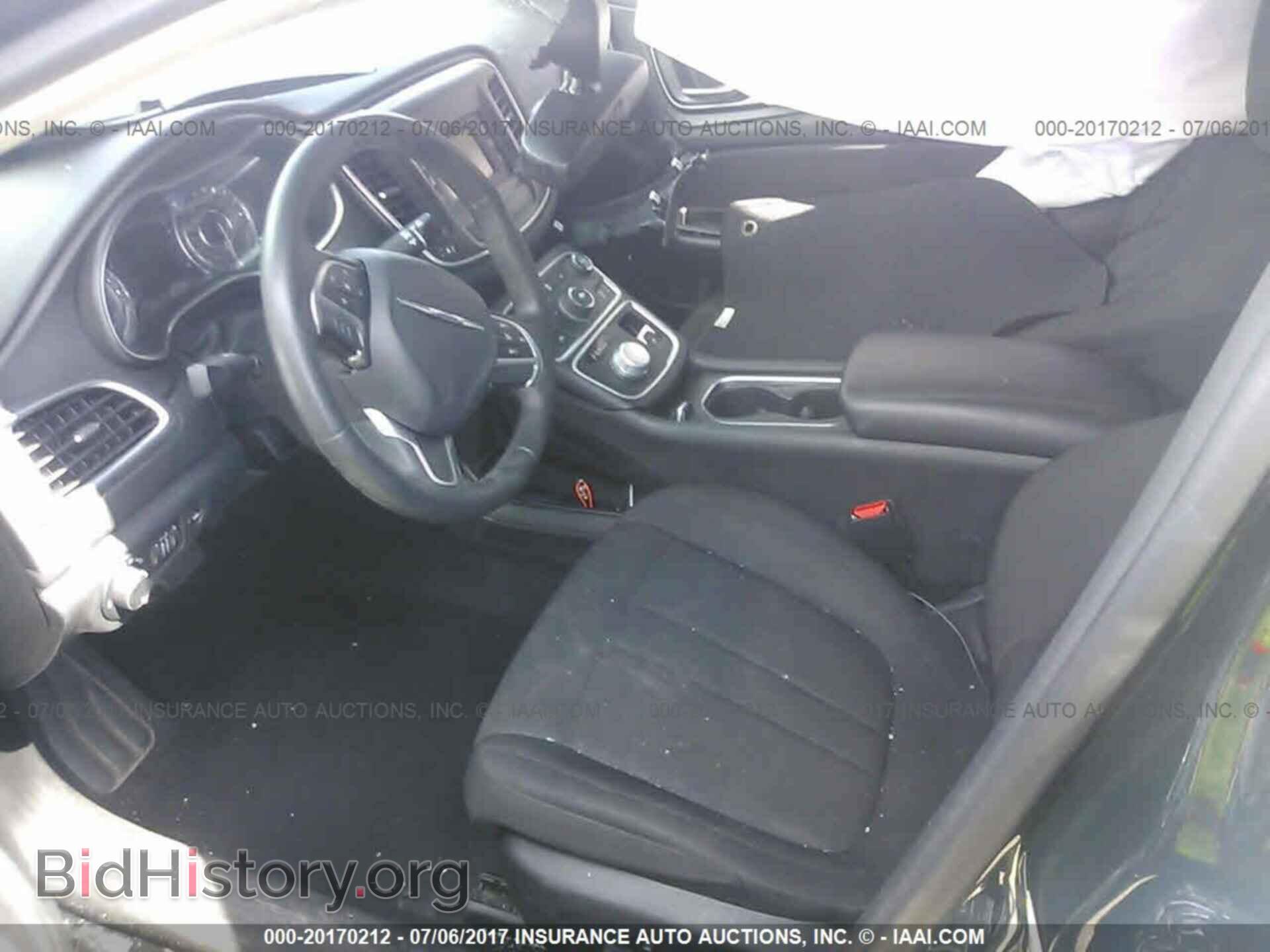 2016 Chrysler 200 - VIN: 1C3CCCABXGN152696 - Фото 5