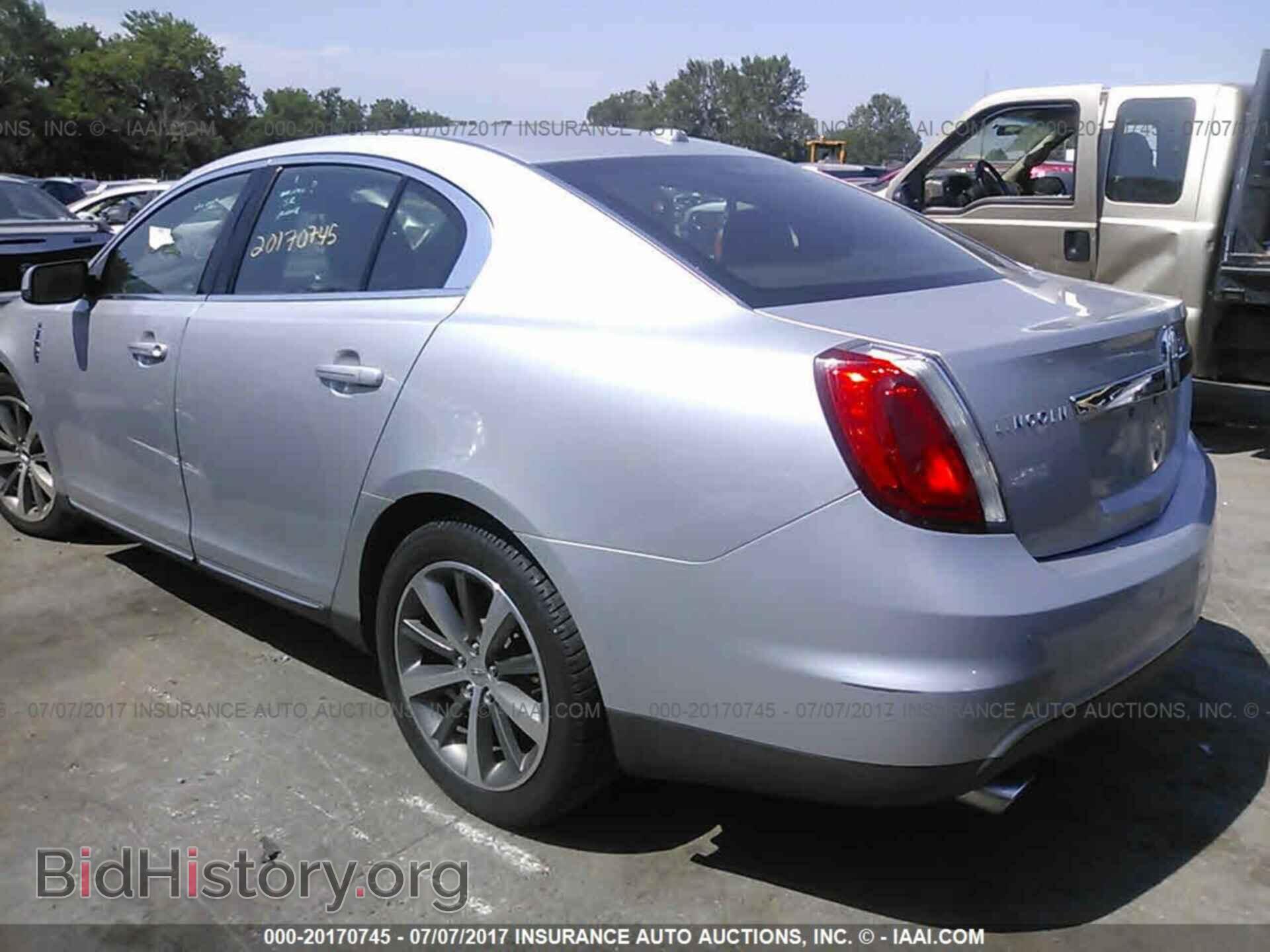 2009 LINCOLN MKS - VIN: 1LNHM93R09G609692 - Фото 3