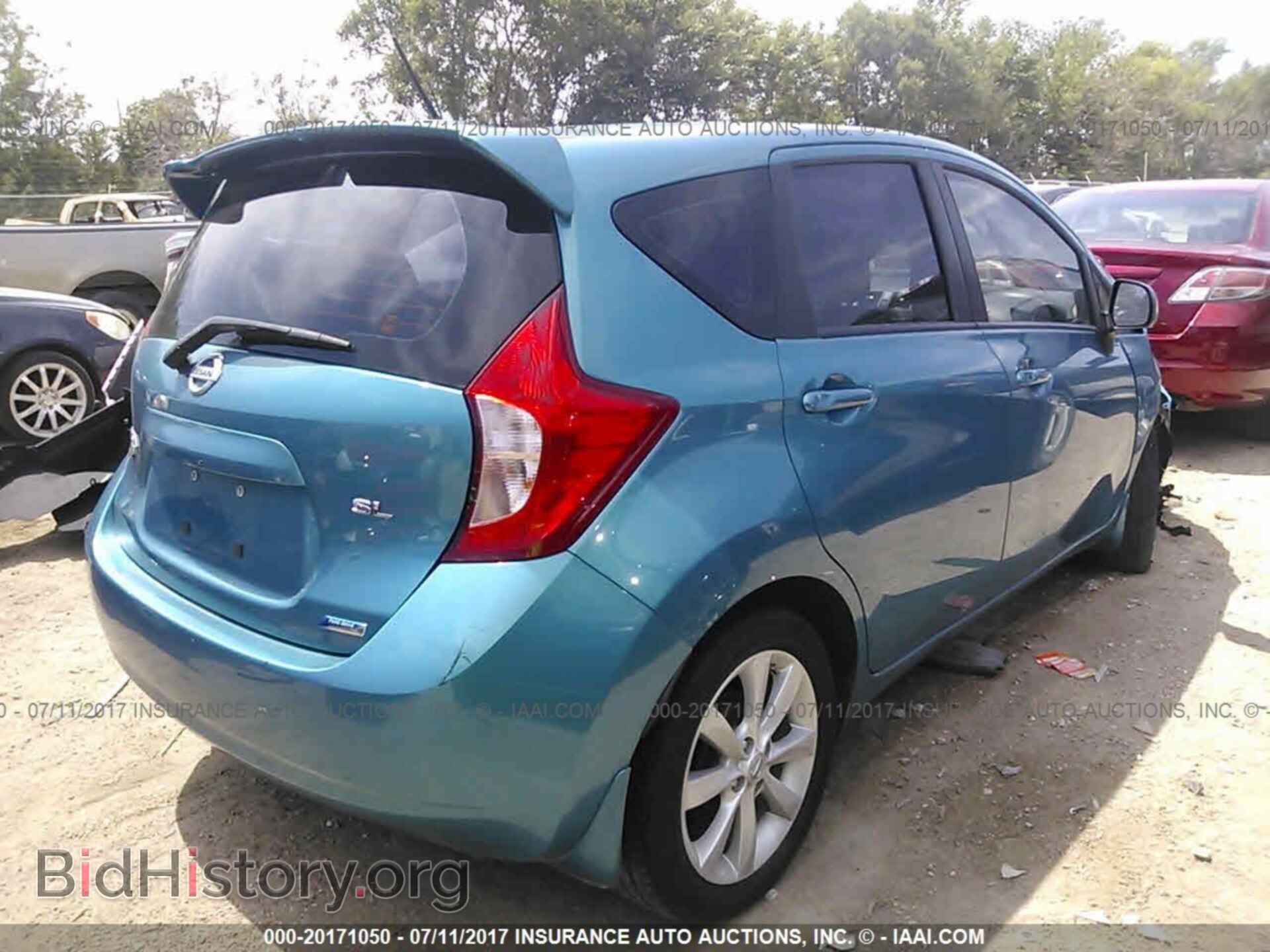 2014 Nissan Versa note - VIN: 3N1CE2CP3EL435370 - Photo 4