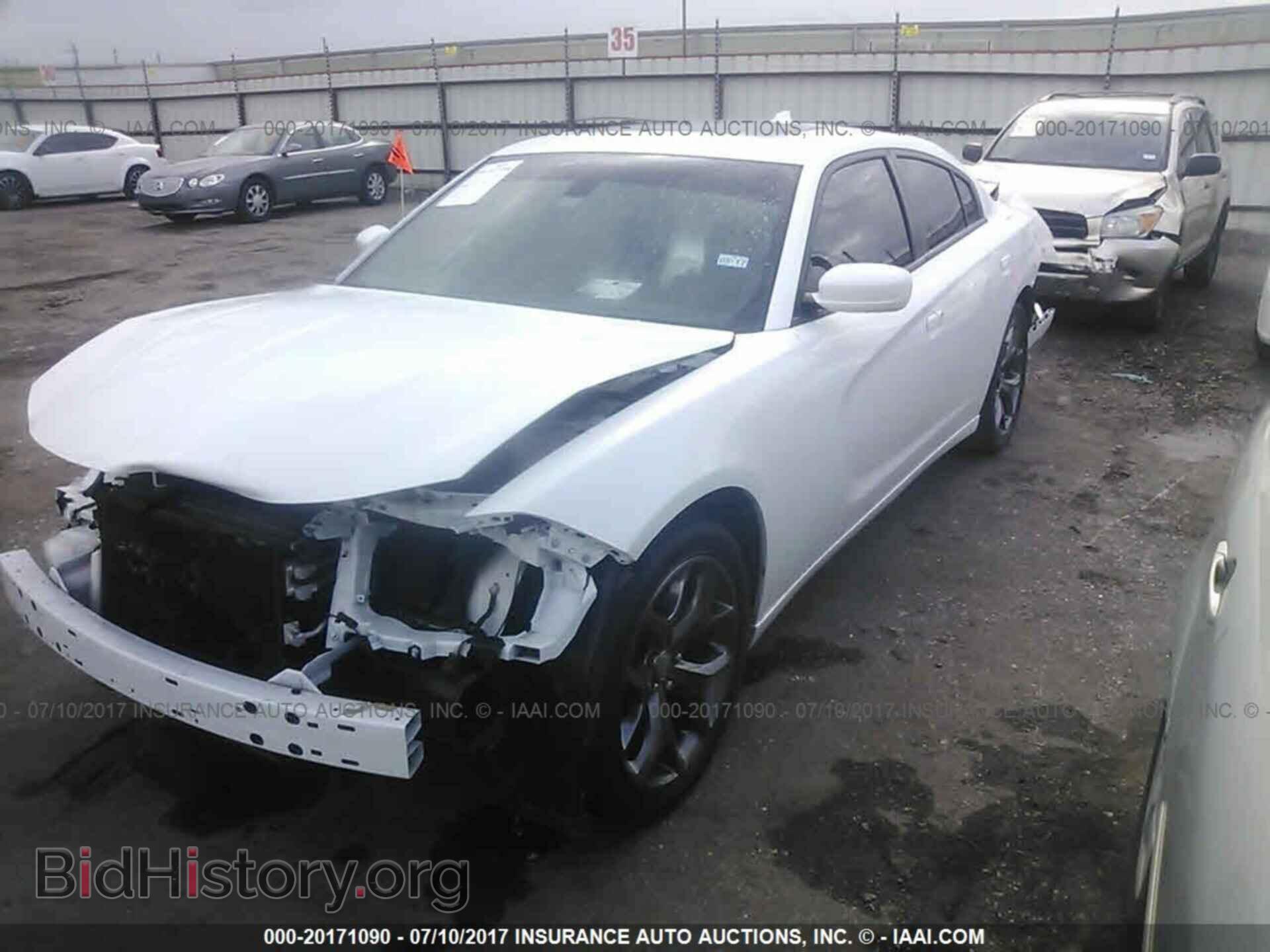 2015 Dodge Charger - VIN: 2C3CDXHGXFH836368 - Photo 2