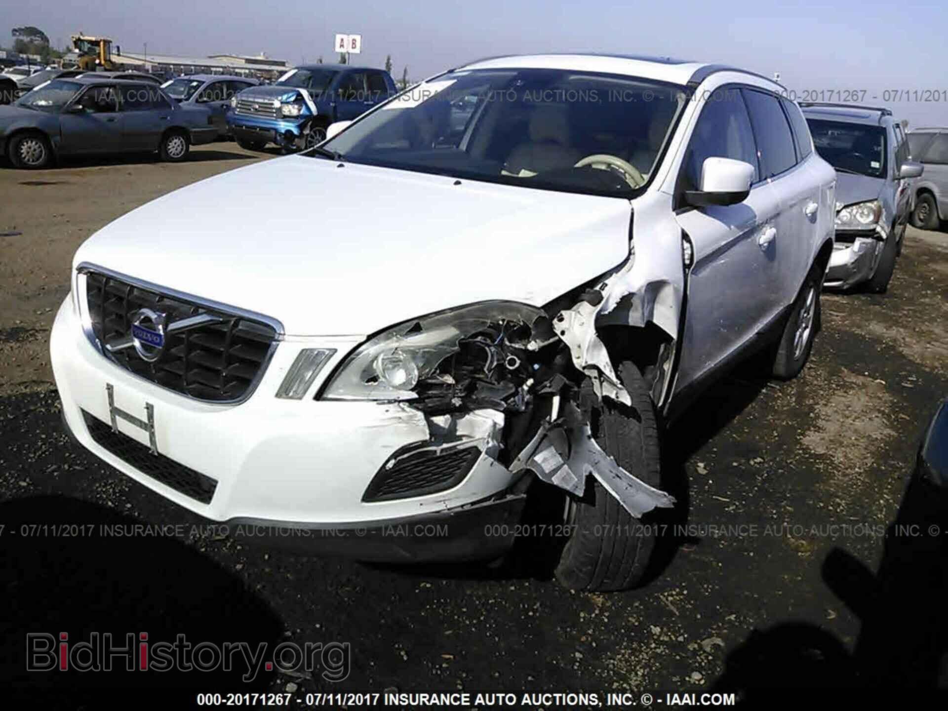 2011 Volvo Xc60 - VIN: YV4940DL4B2158202 - Фото 2