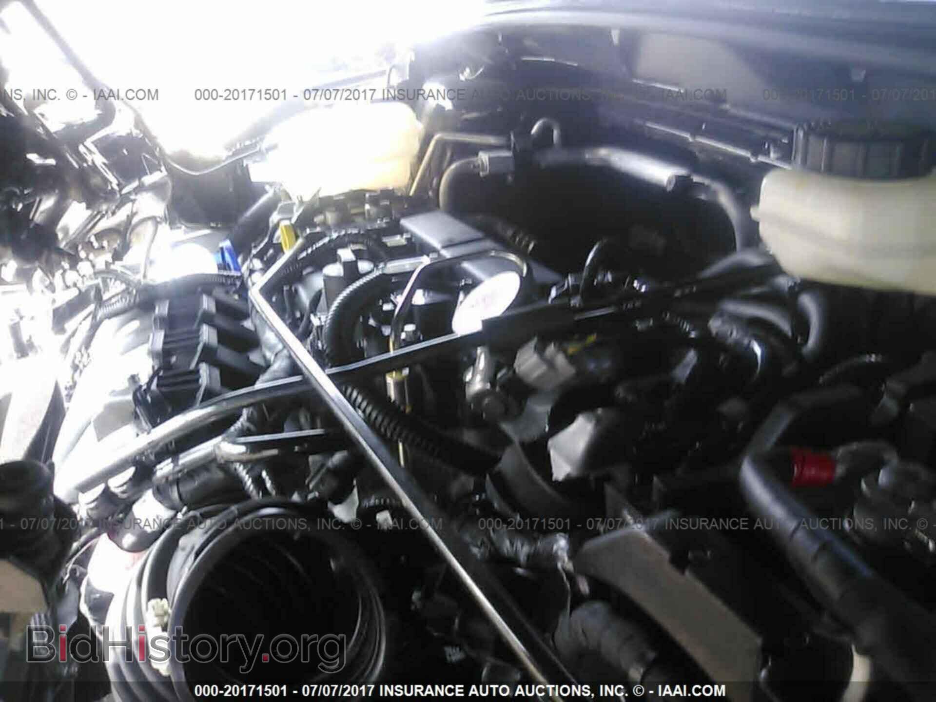 2017 Ford Focus - VIN: 1FADP3E27HL210264 - Photo 10