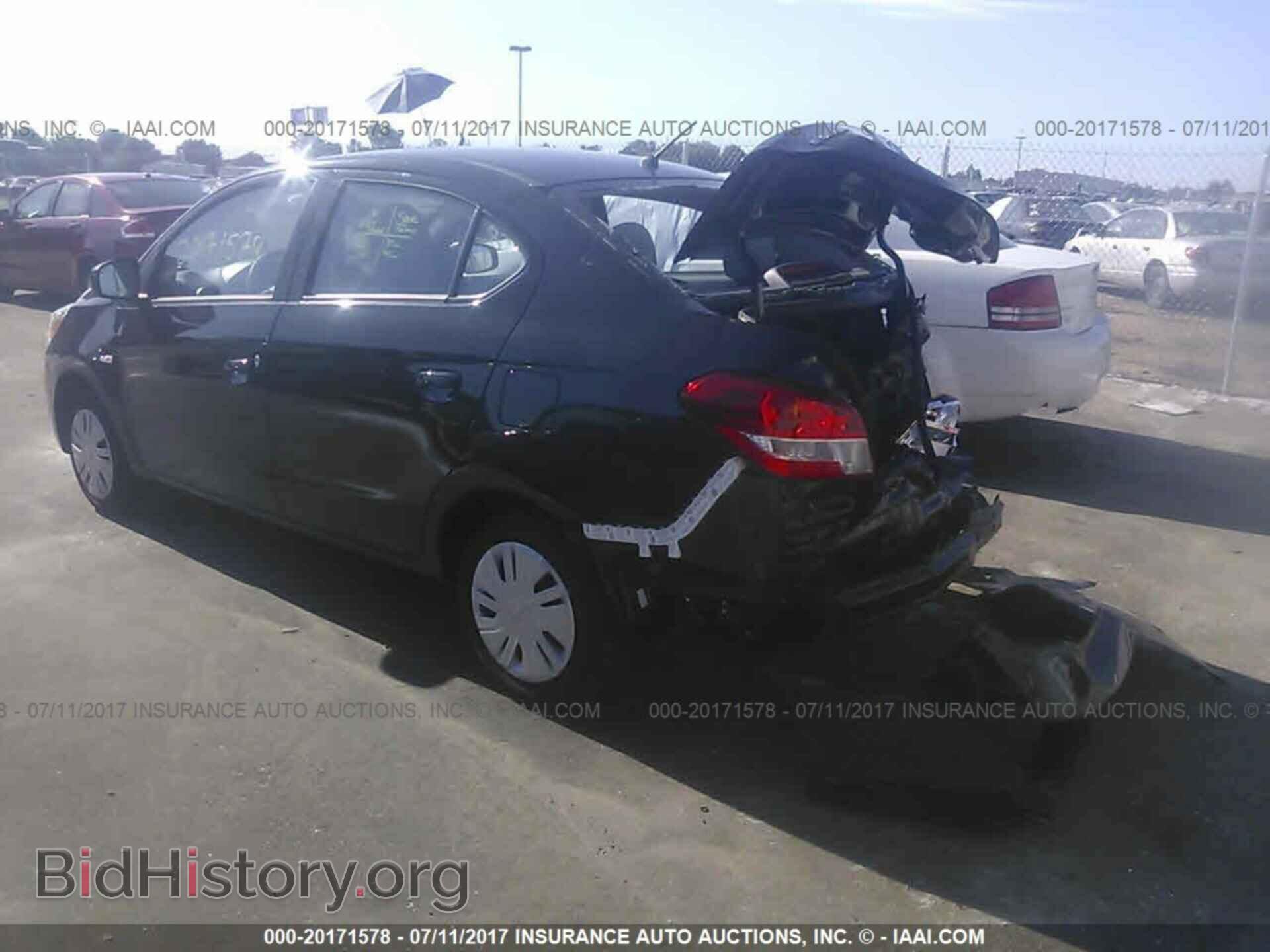 2017 Mitsubishi Mirage - VIN: ML32F3FJ8HHF06221 - Фото 3