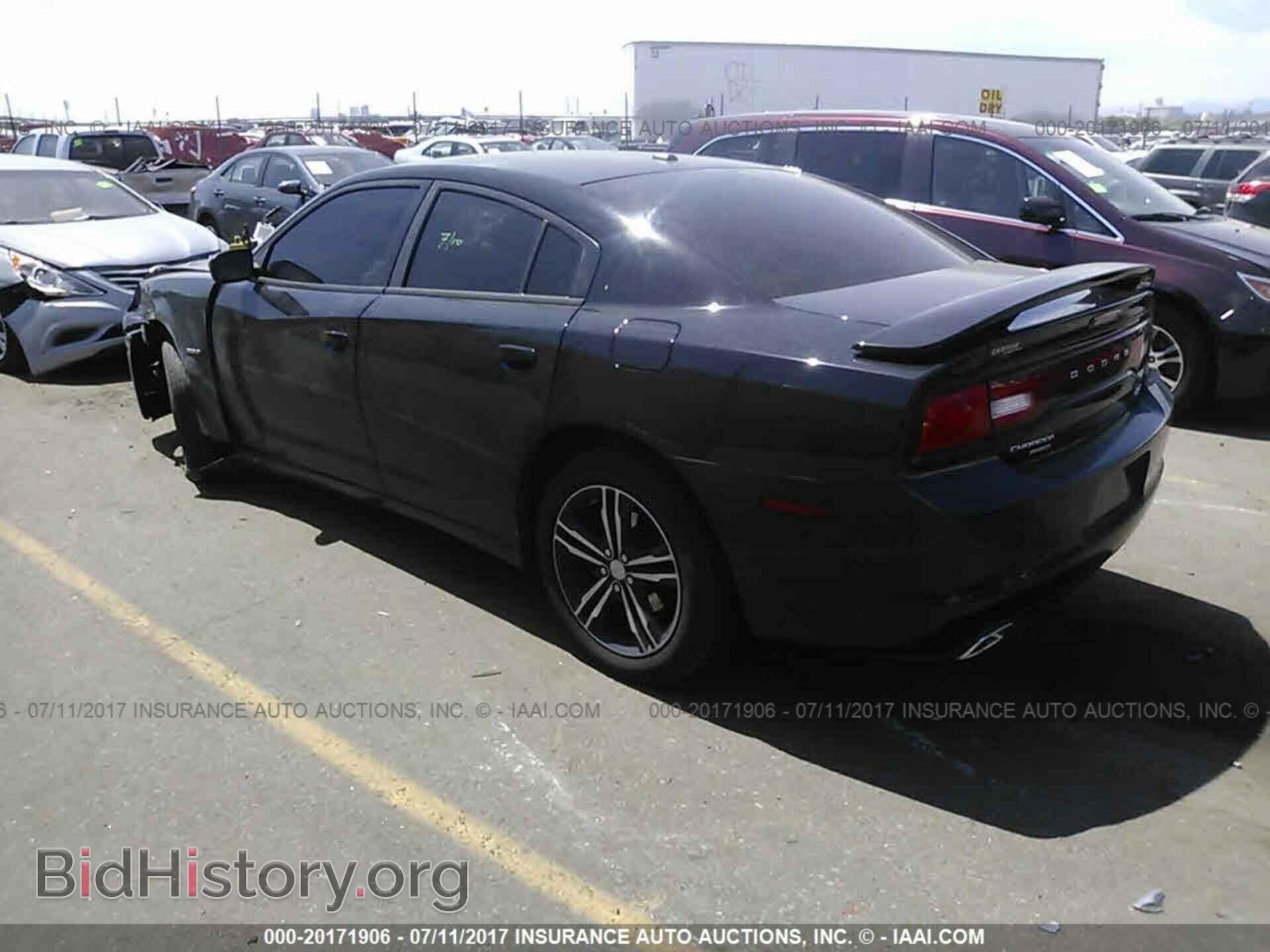 2014 Dodge Charger - VIN: 2C3CDXDT2EH227714 - Фото 3