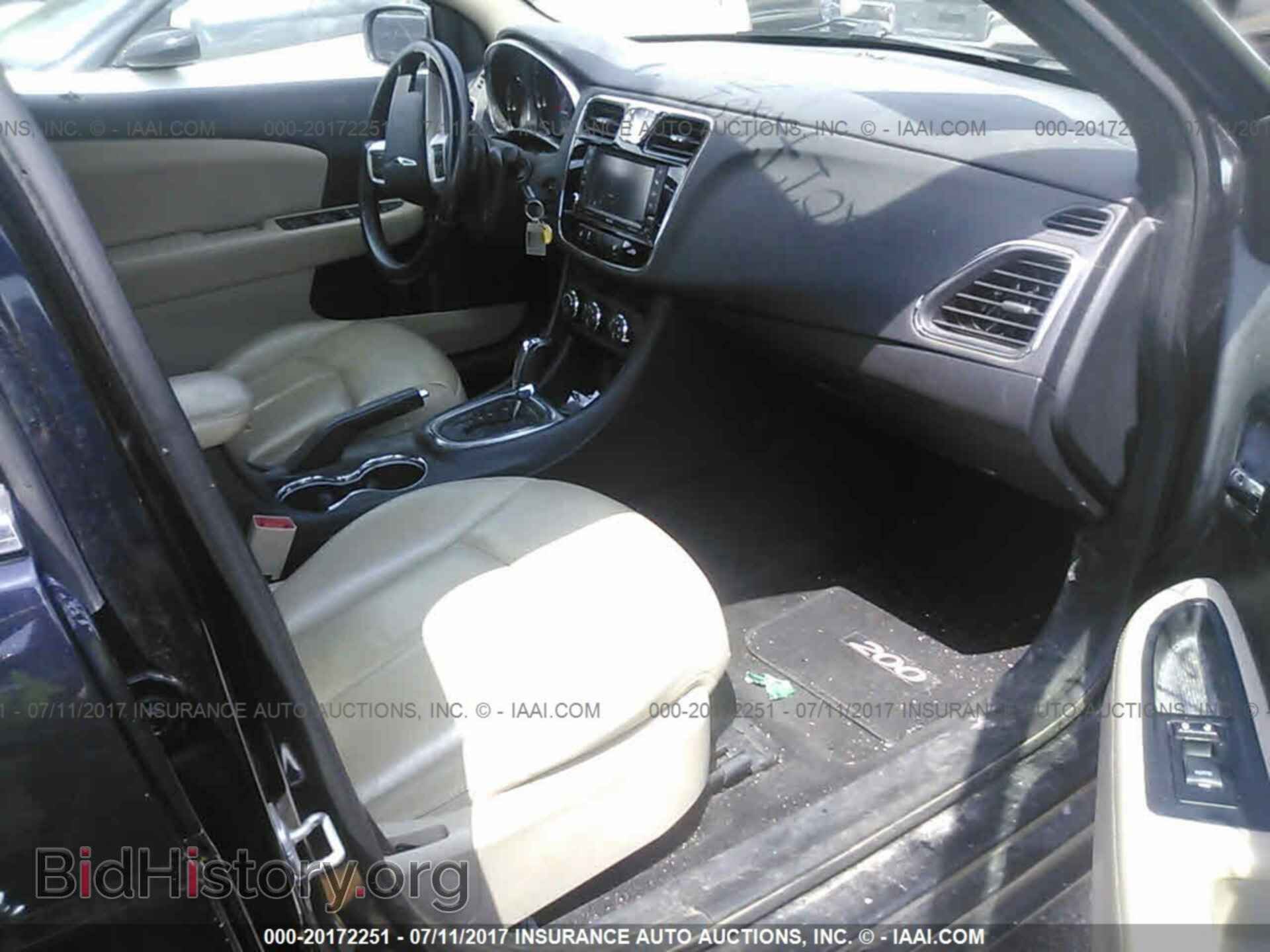 2011 Chrysler 200 - VIN: 1C3BC2FB6BN581423 - Фото 5