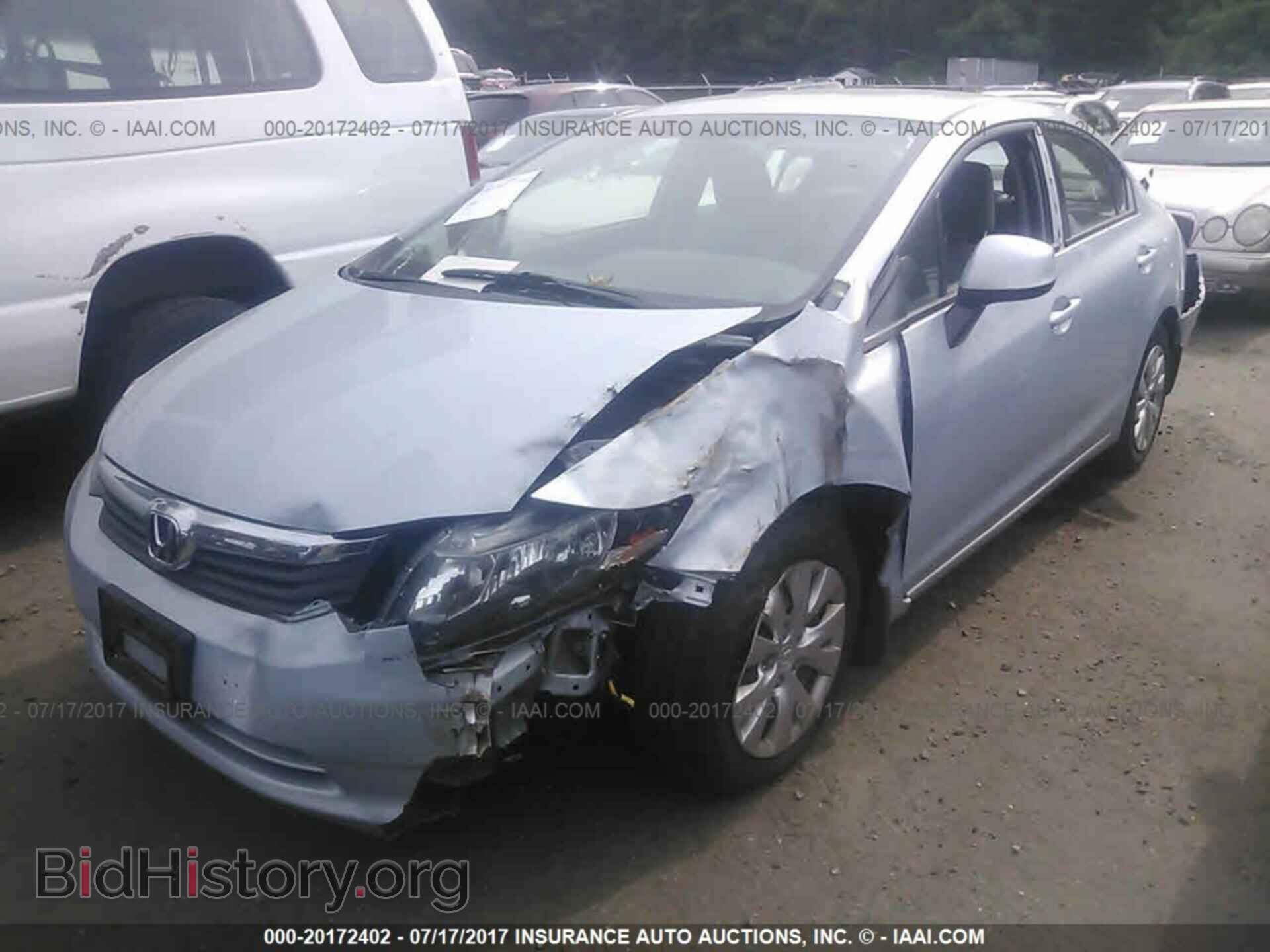 2012 Honda Civic - VIN: 2HGFB2F54CH502062 - Photo 2