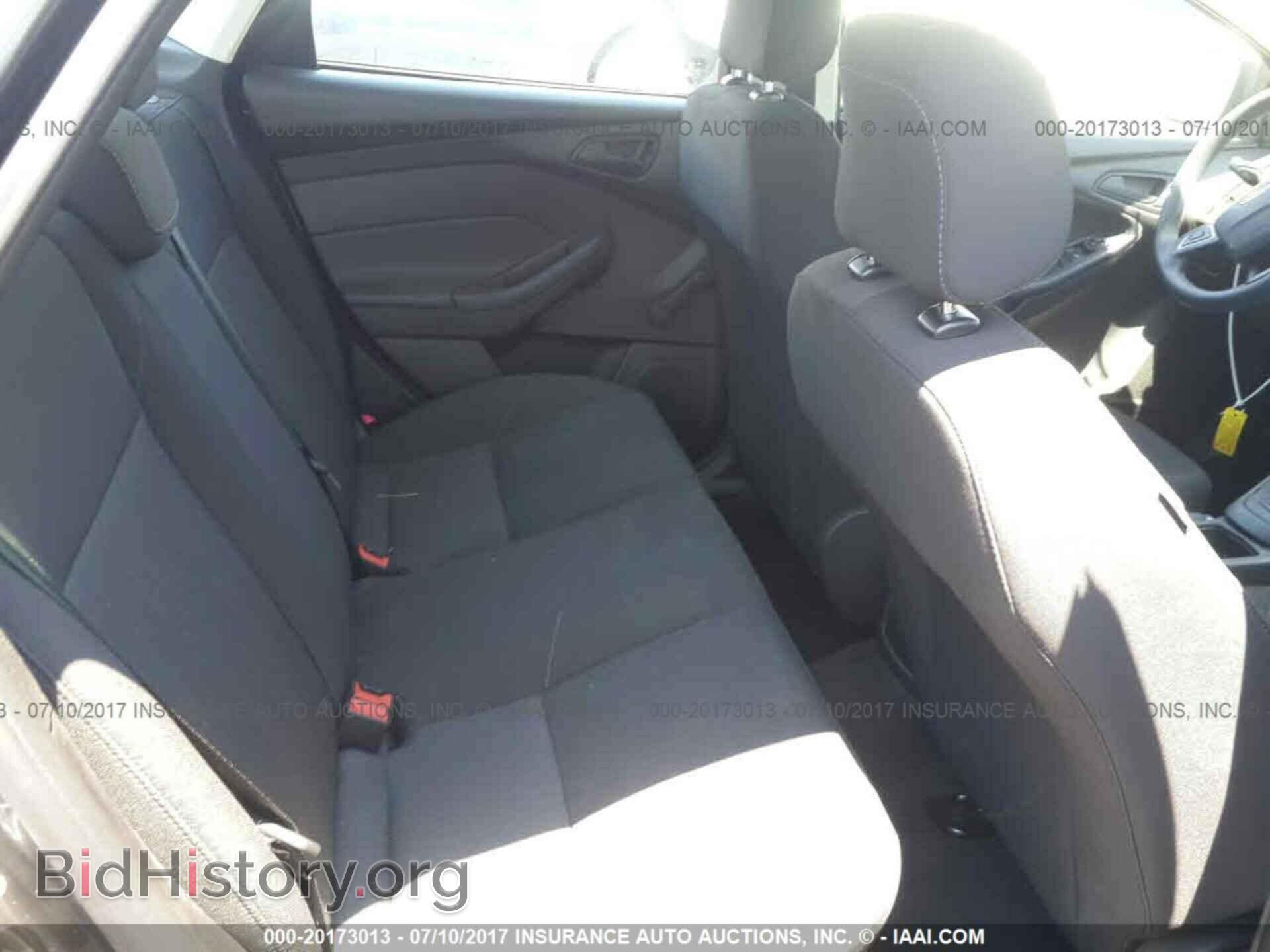 2015 Ford Focus - VIN: 1FADP3E21FL363476 - Photo 8
