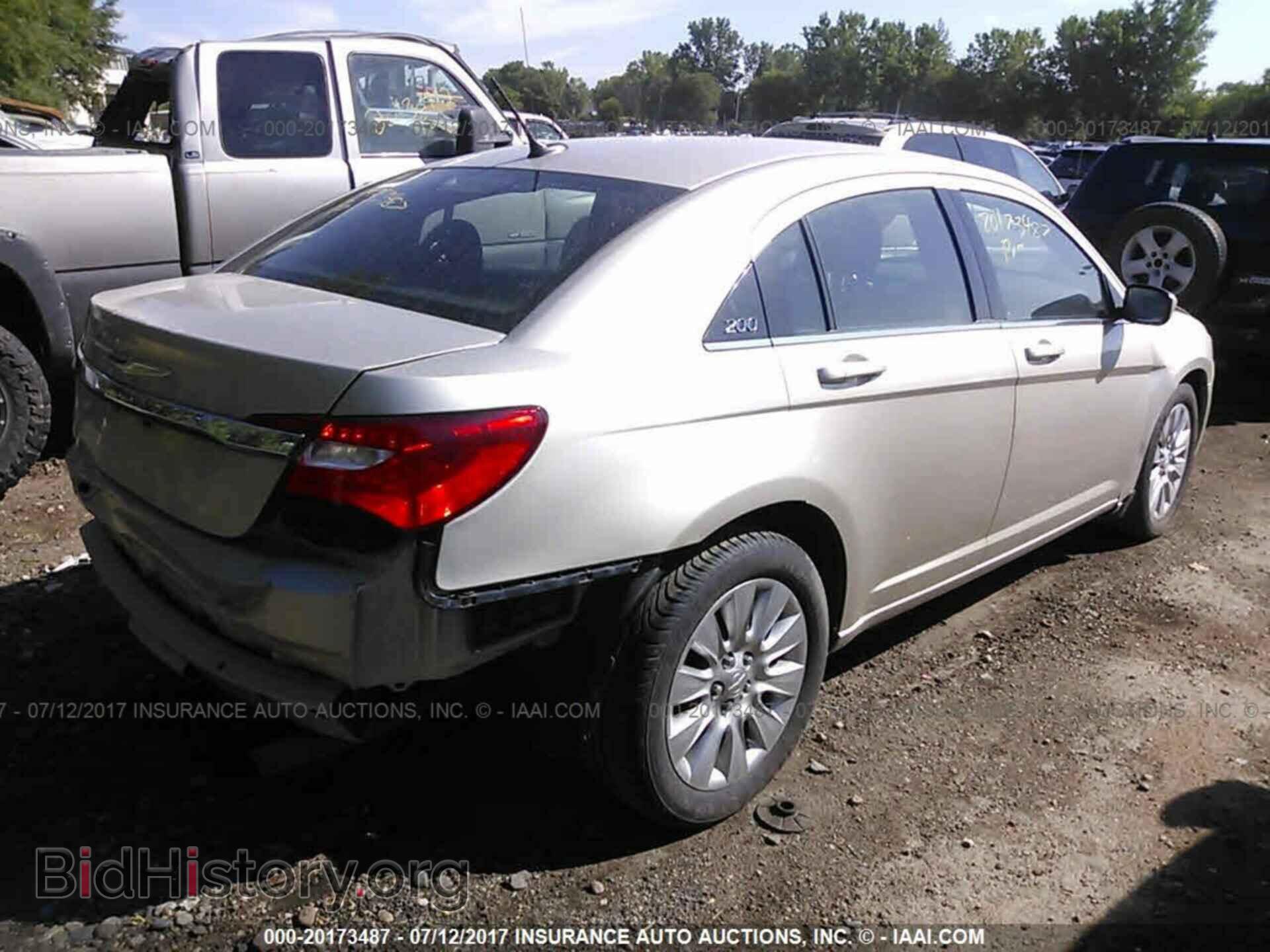 2013 Chrysler 200 - VIN: 1C3CCBAB8DN691520 - Photo 4