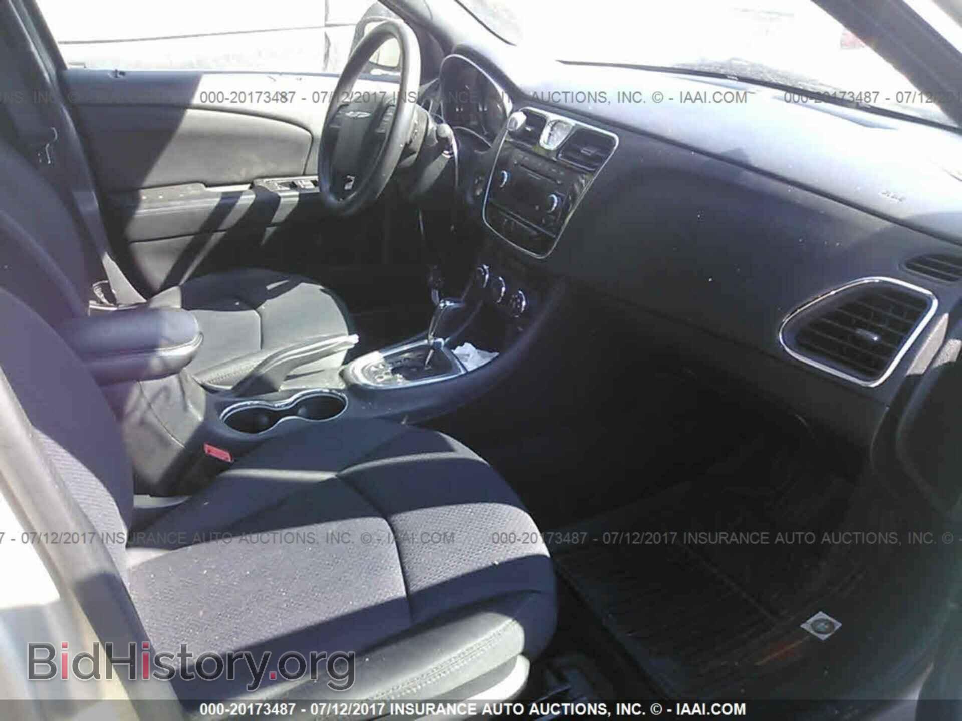 2013 Chrysler 200 - VIN: 1C3CCBAB8DN691520 - Photo 5