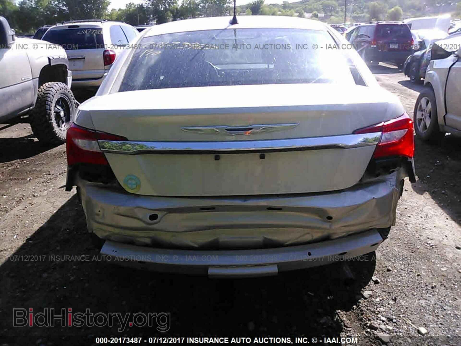 2013 Chrysler 200 - VIN: 1C3CCBAB8DN691520 - Photo 6