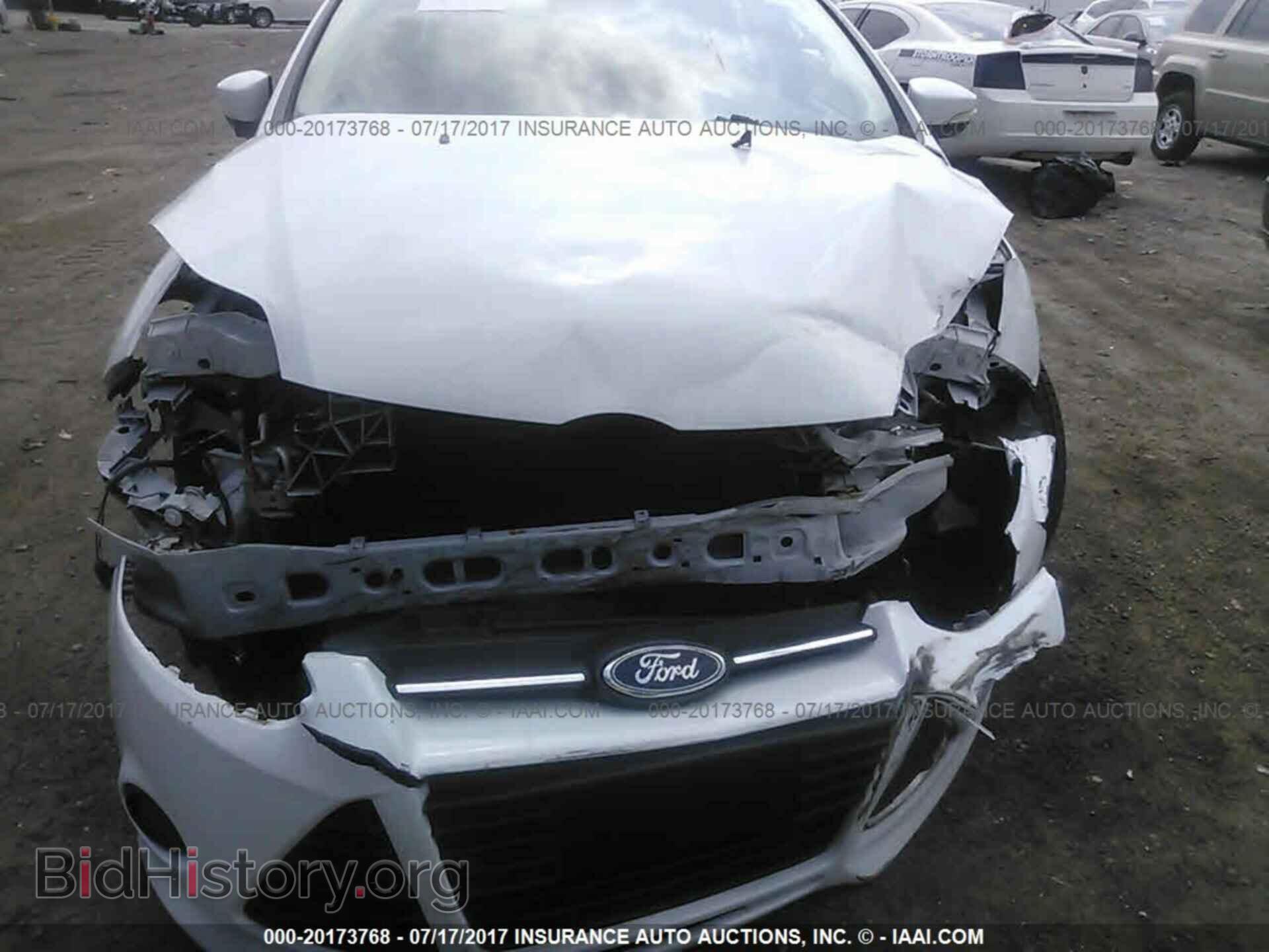 2013 Ford Focus - VIN: 1FADP3F2XDL208324 - Photo 6