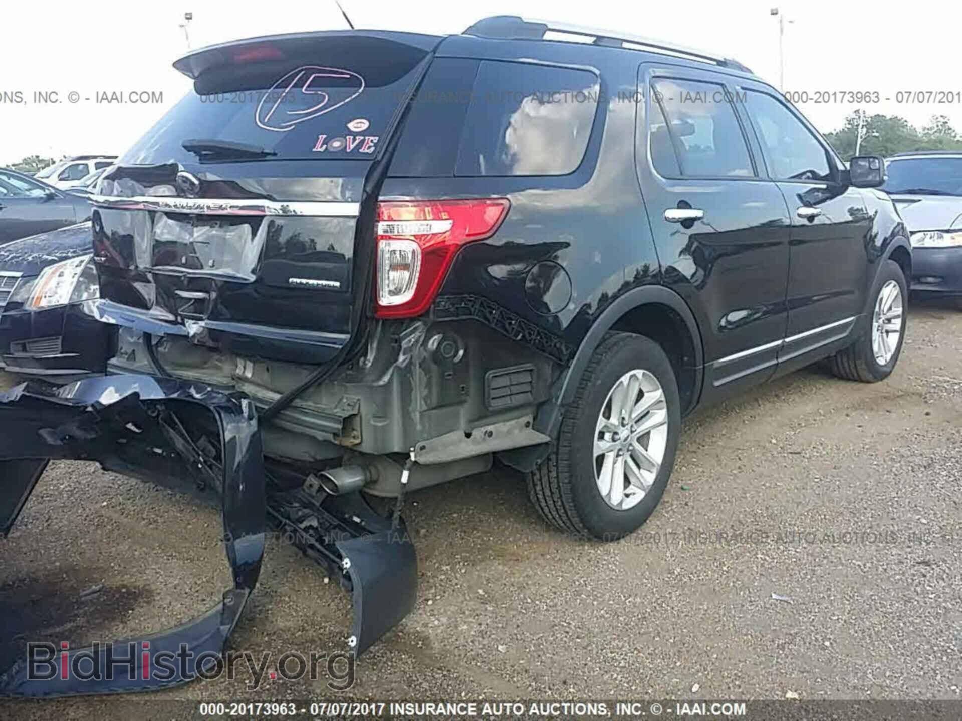 2013 Ford Explorer - VIN: 1FM5K7D84DGC29010 - Photo 4