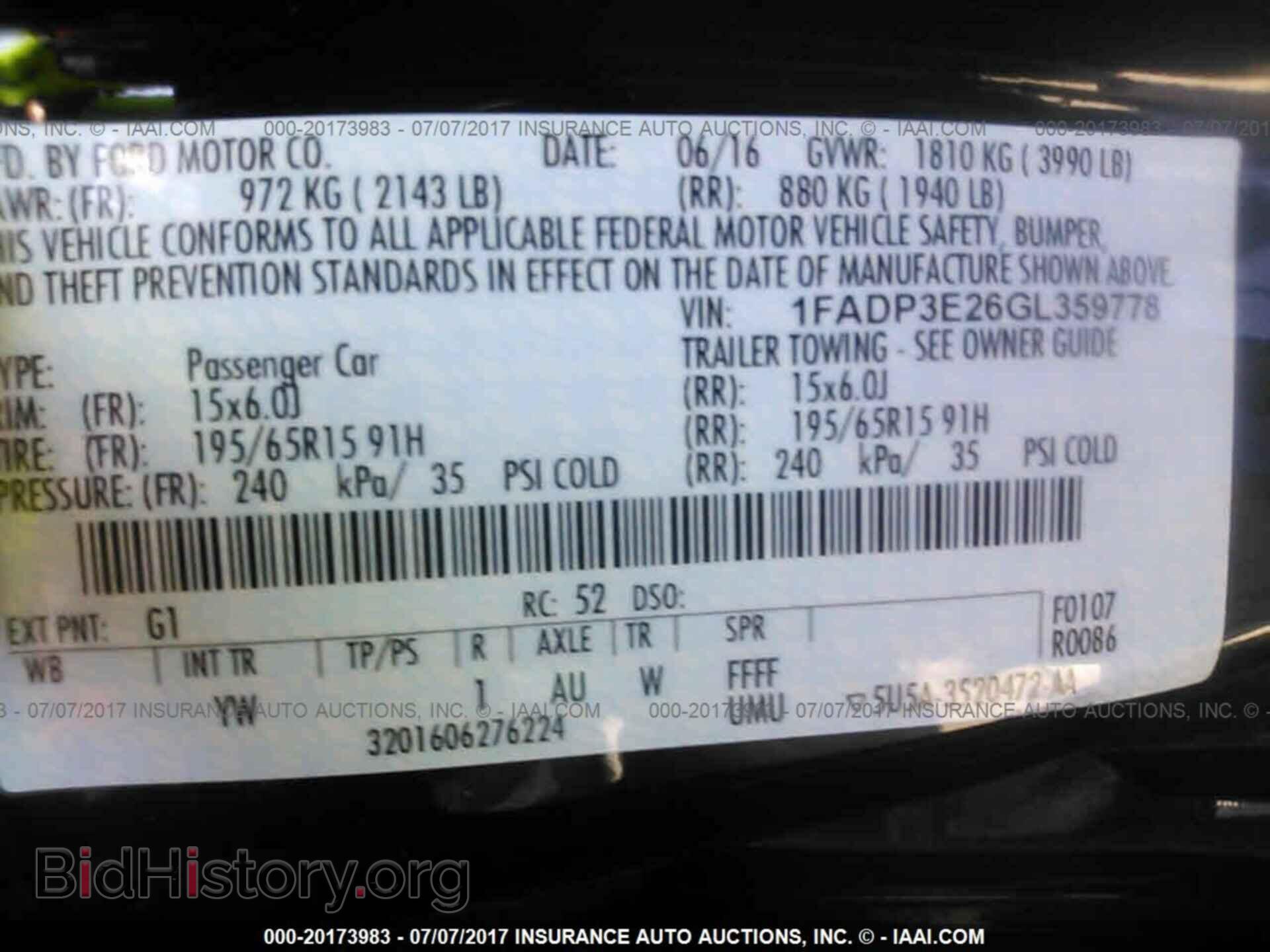 2016 Ford Focus - VIN: 1FADP3E26GL359778 - Photo 9