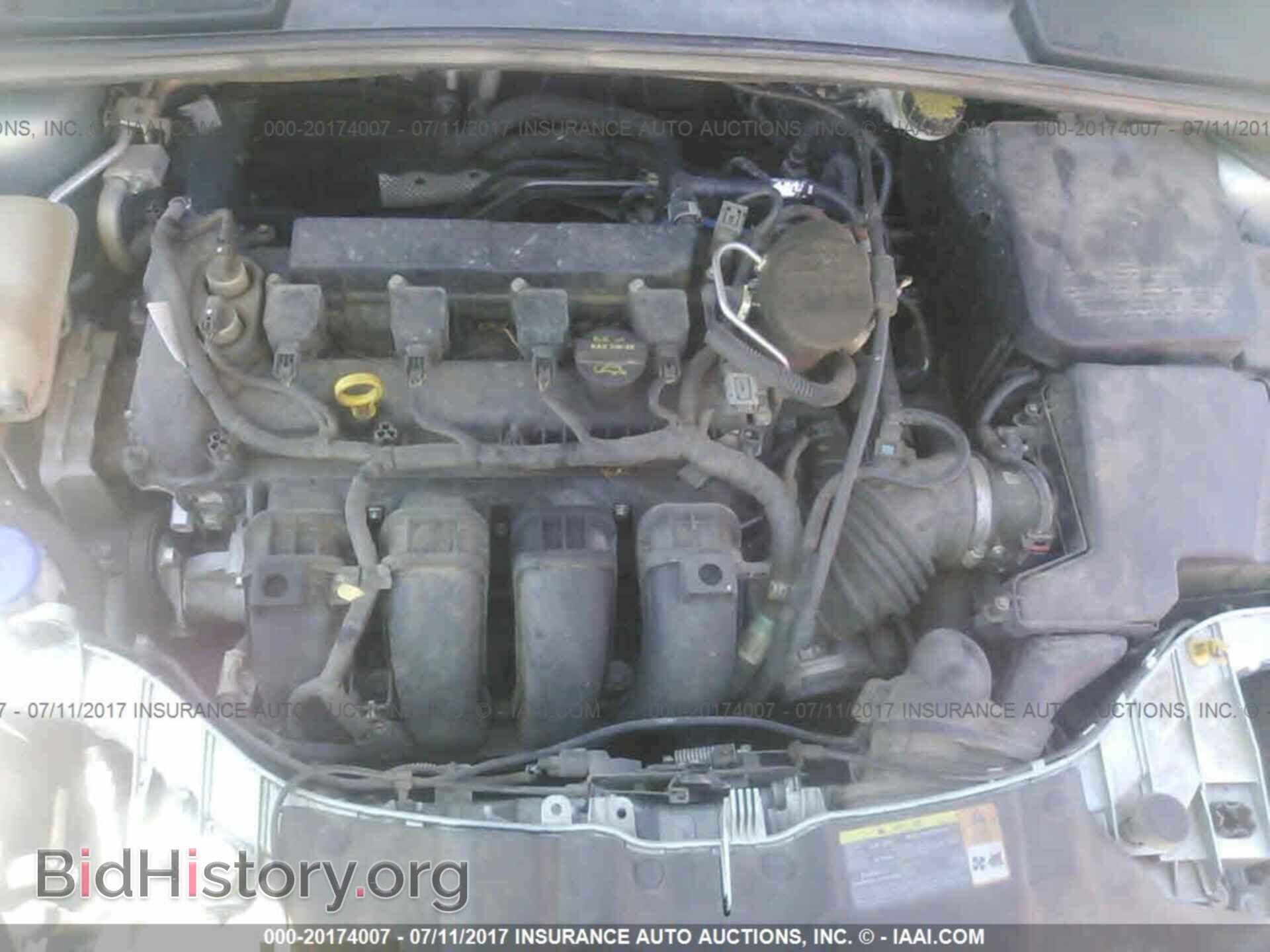 2012 Ford Focus - VIN: 1FAHP3H22CL367903 - Photo 10
