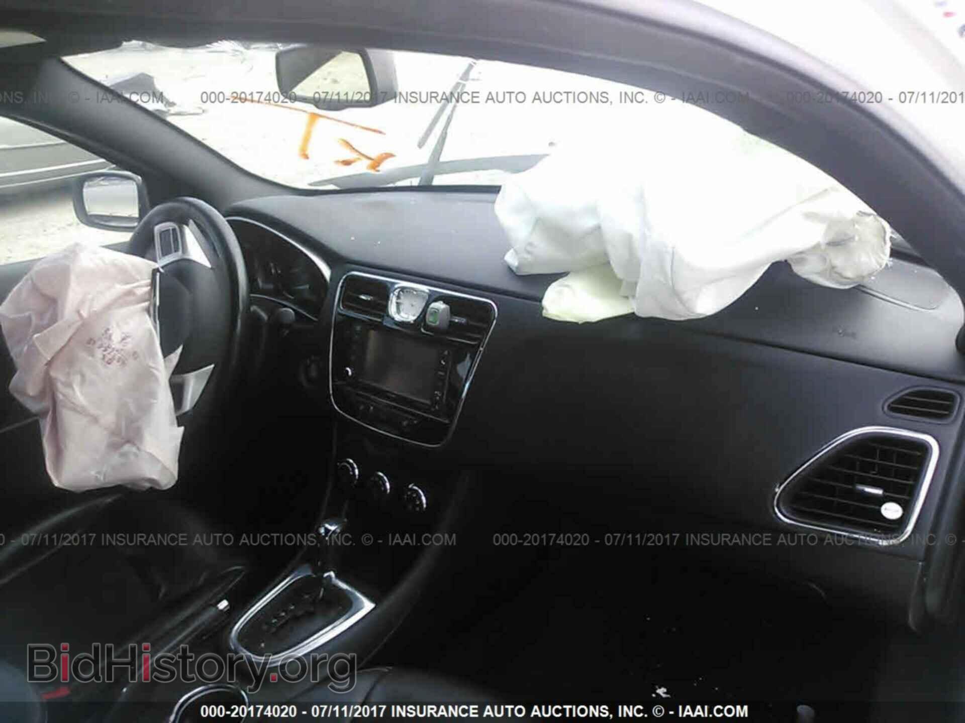 2013 Chrysler 200 - VIN: 1C3CCBCG9DN515519 - Photo 5