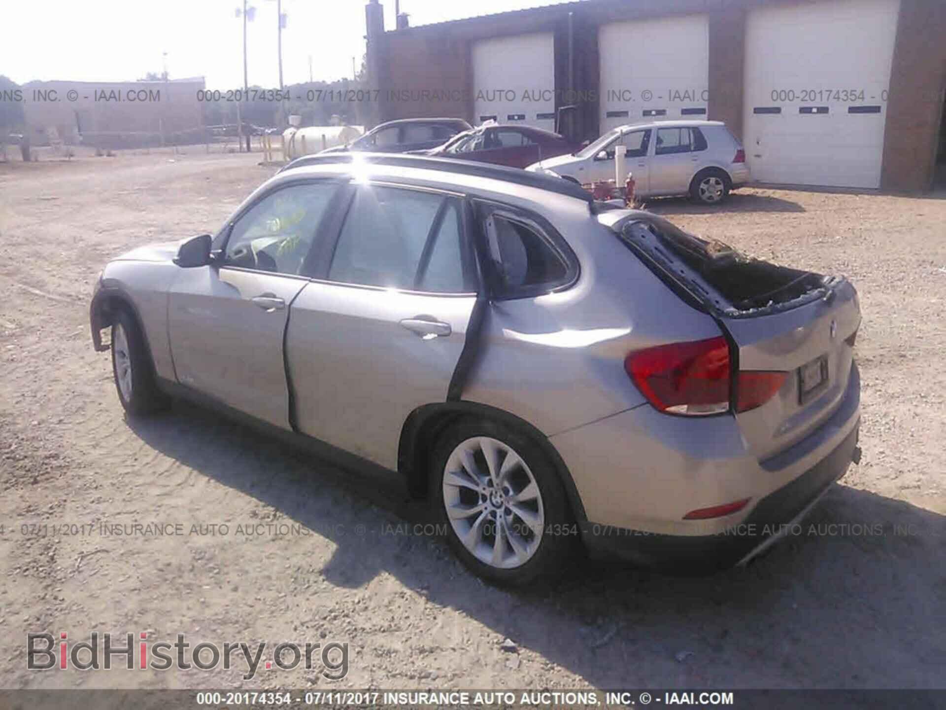 2014 Bmw X1 - VIN: WBAVL1C55EVY18230 - Фото 3