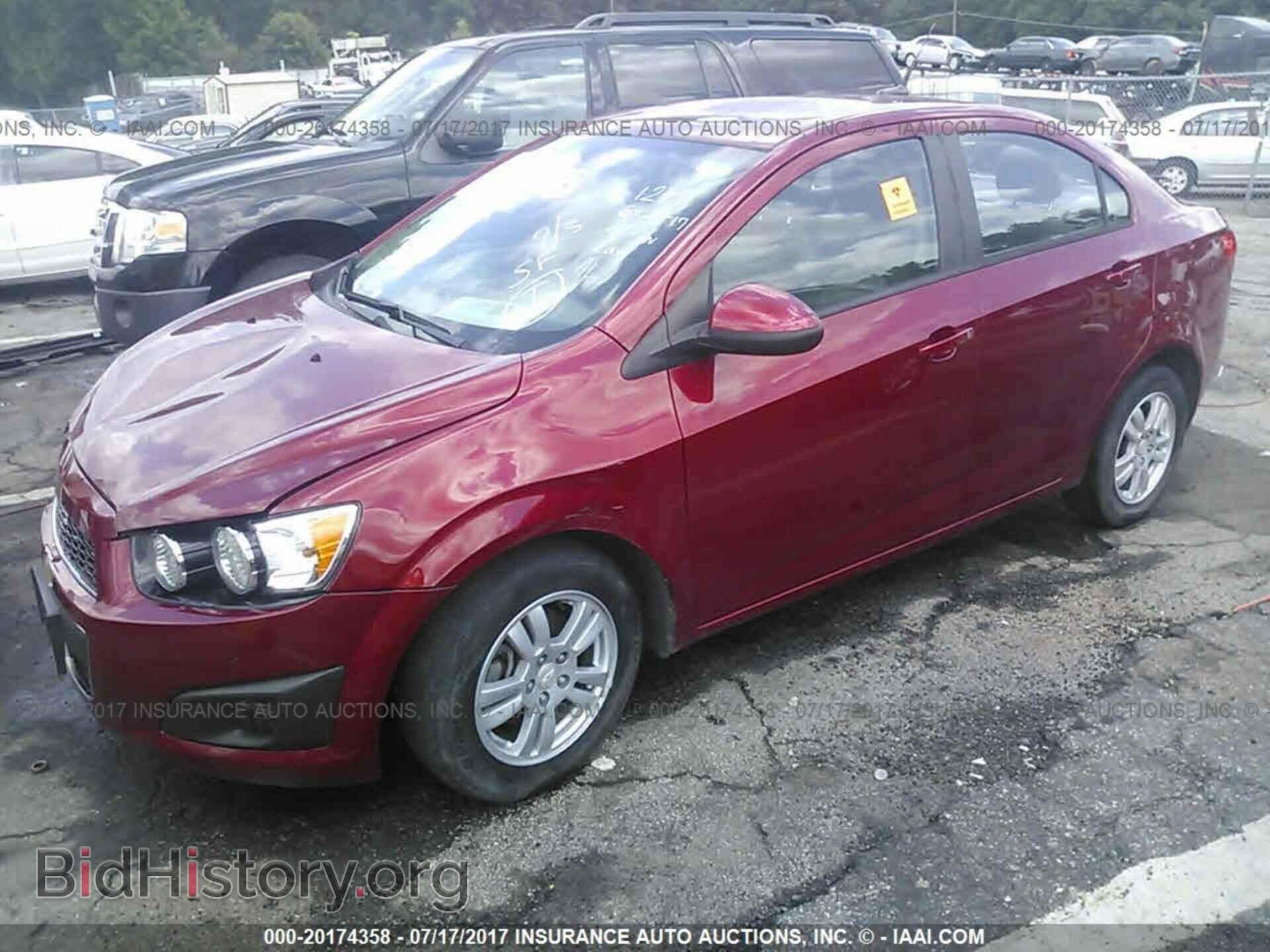 2012 Chevrolet Sonic - VIN: 1G1JA5SH1C4201249 - Фото 2