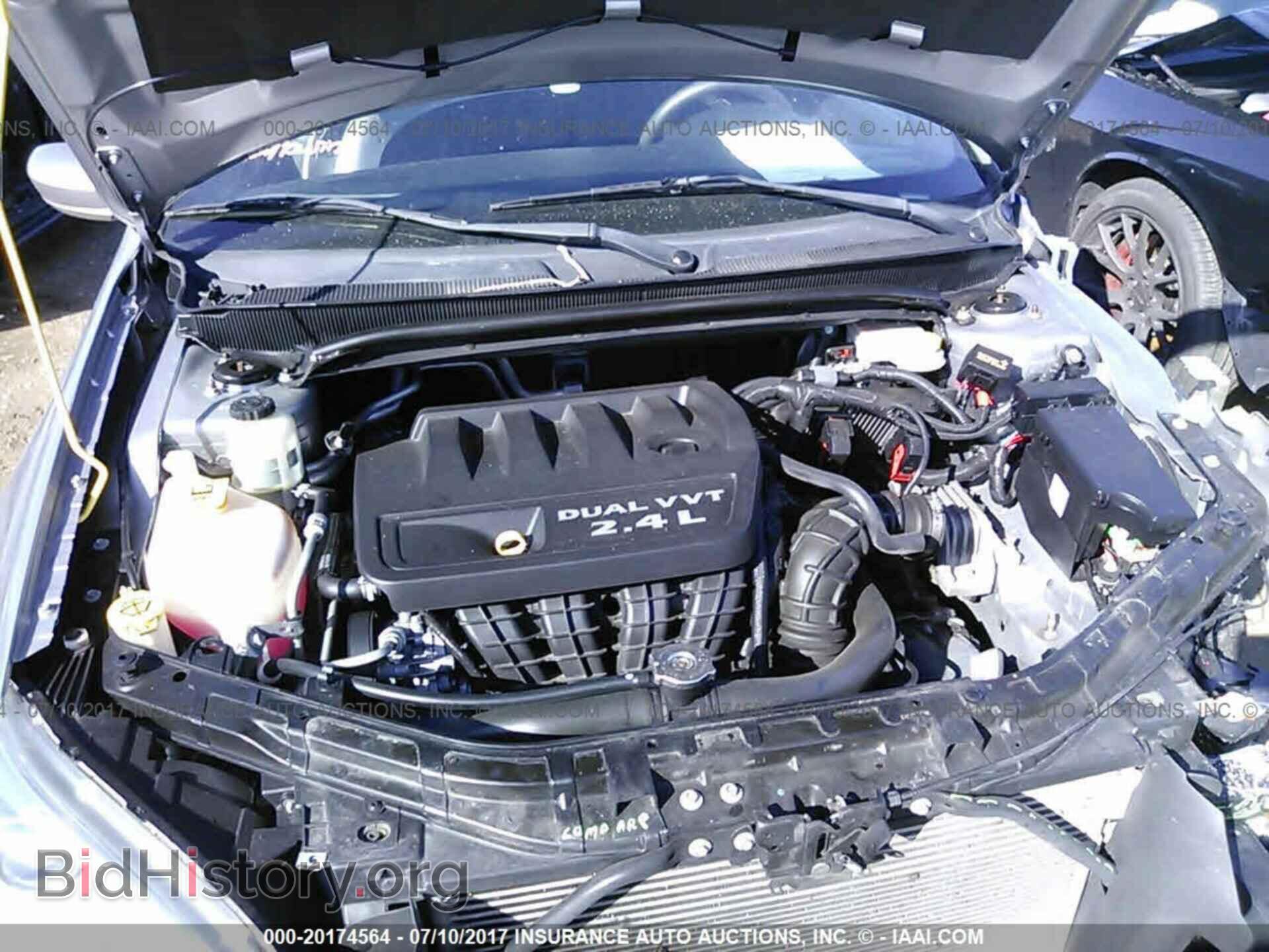 2013 Chrysler 200 - VIN: 1C3CCBBB4DN577223 - Фото 10