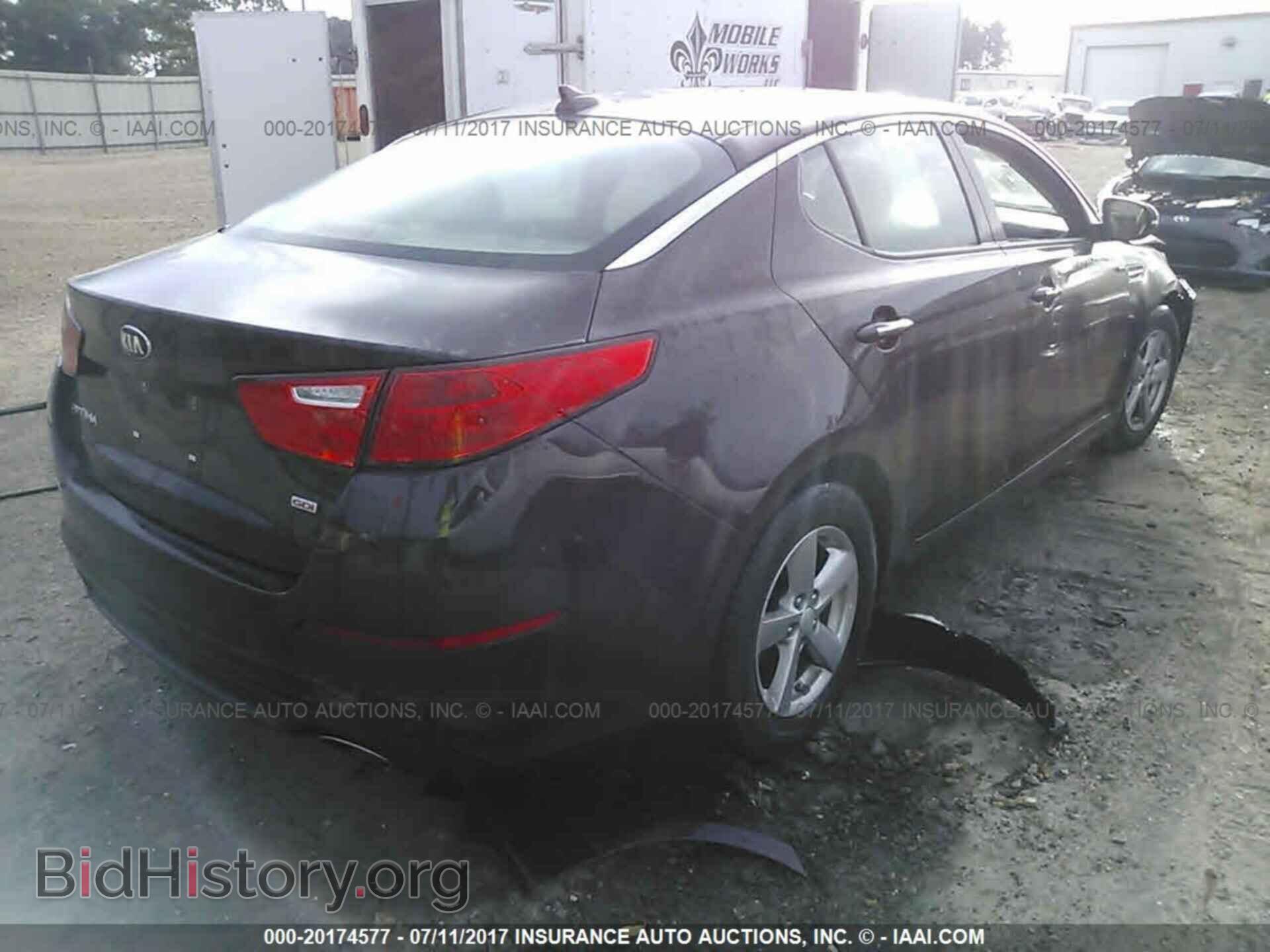 2014 Kia Optima - VIN: 5XXGM4A77EG304535 - Photo 4