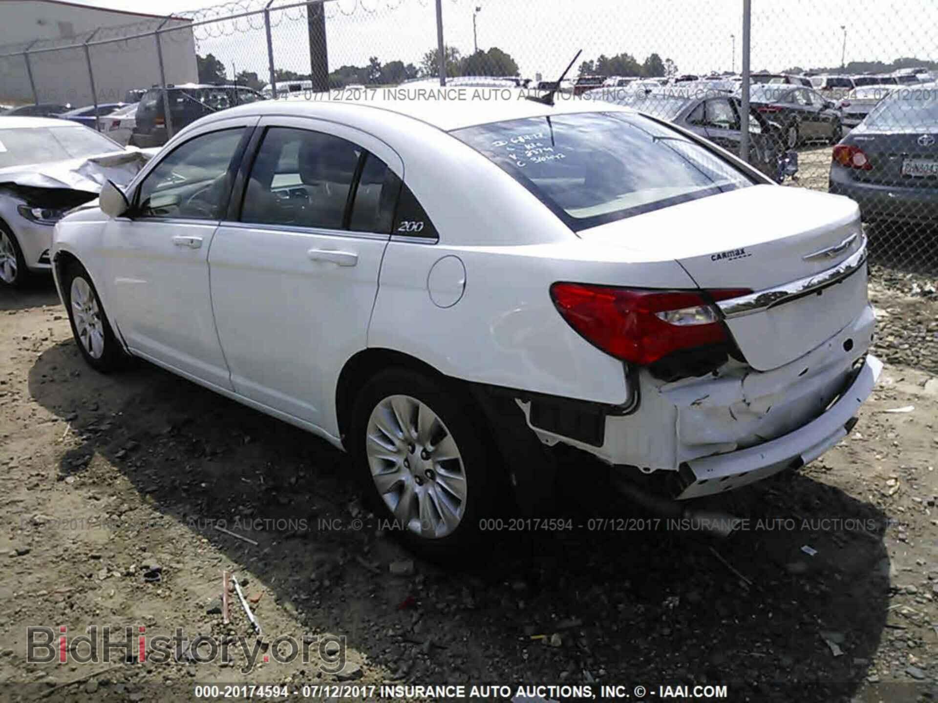 2013 Chrysler 200 - VIN: 1C3CCBAGXDN722374 - Фото 3