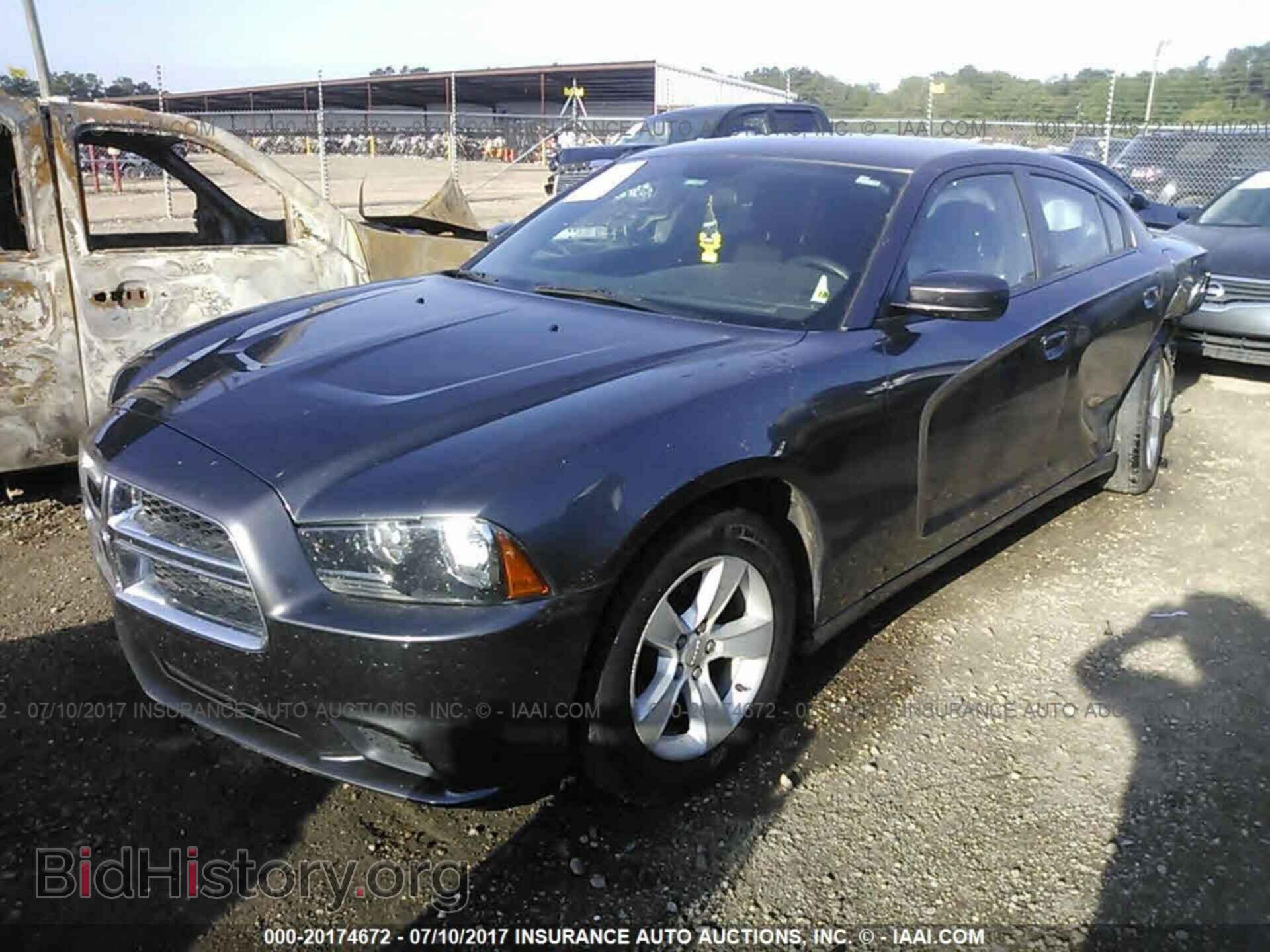 2014 Dodge Charger - VIN: 2C3CDXBG8EH314443 - Фото 2
