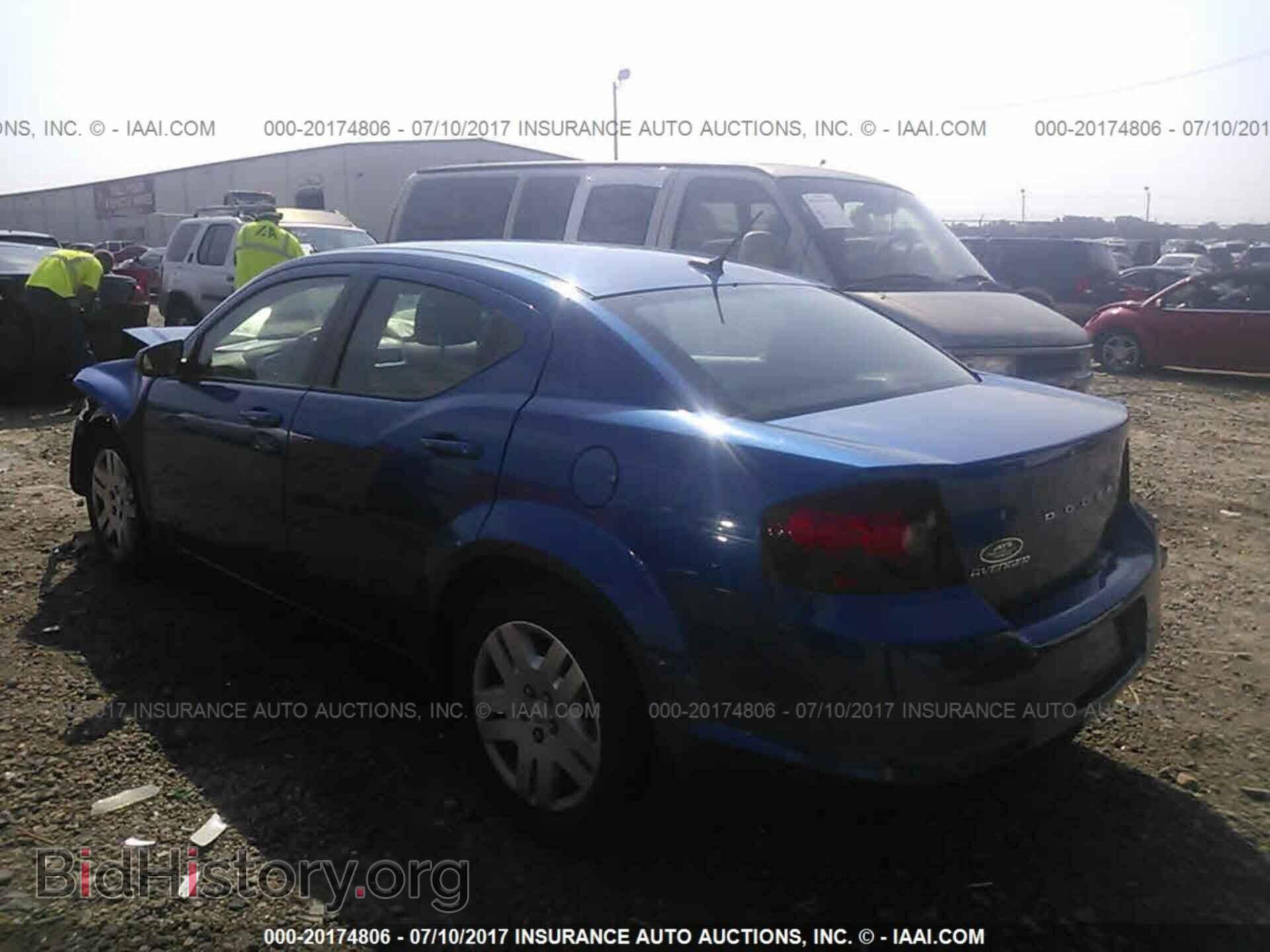 2014 Dodge Avenger - VIN: 1C3CDZAB9EN143758 - Photo 3