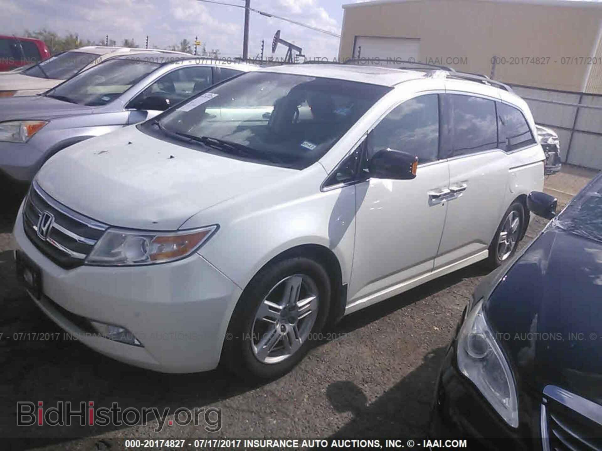 2012 Honda Odyssey - VIN: 5FNRL5H98CB142715 - Фото 2