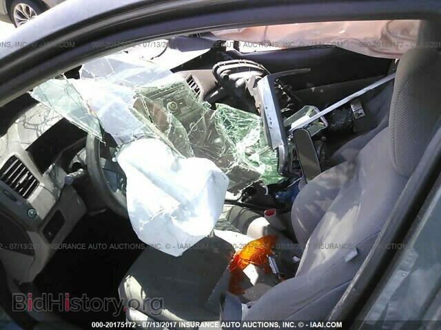 2012 Honda Civic - VIN: 19XFB2F59CE331609 - Photo 5