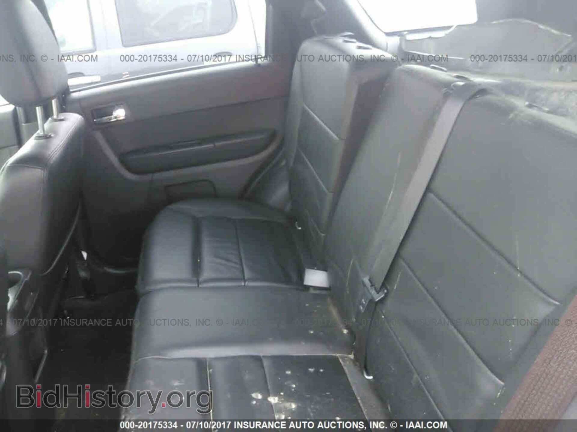 2012 Ford Escape - VIN: 1FMCU0EG8CKC76602 - Photo 8