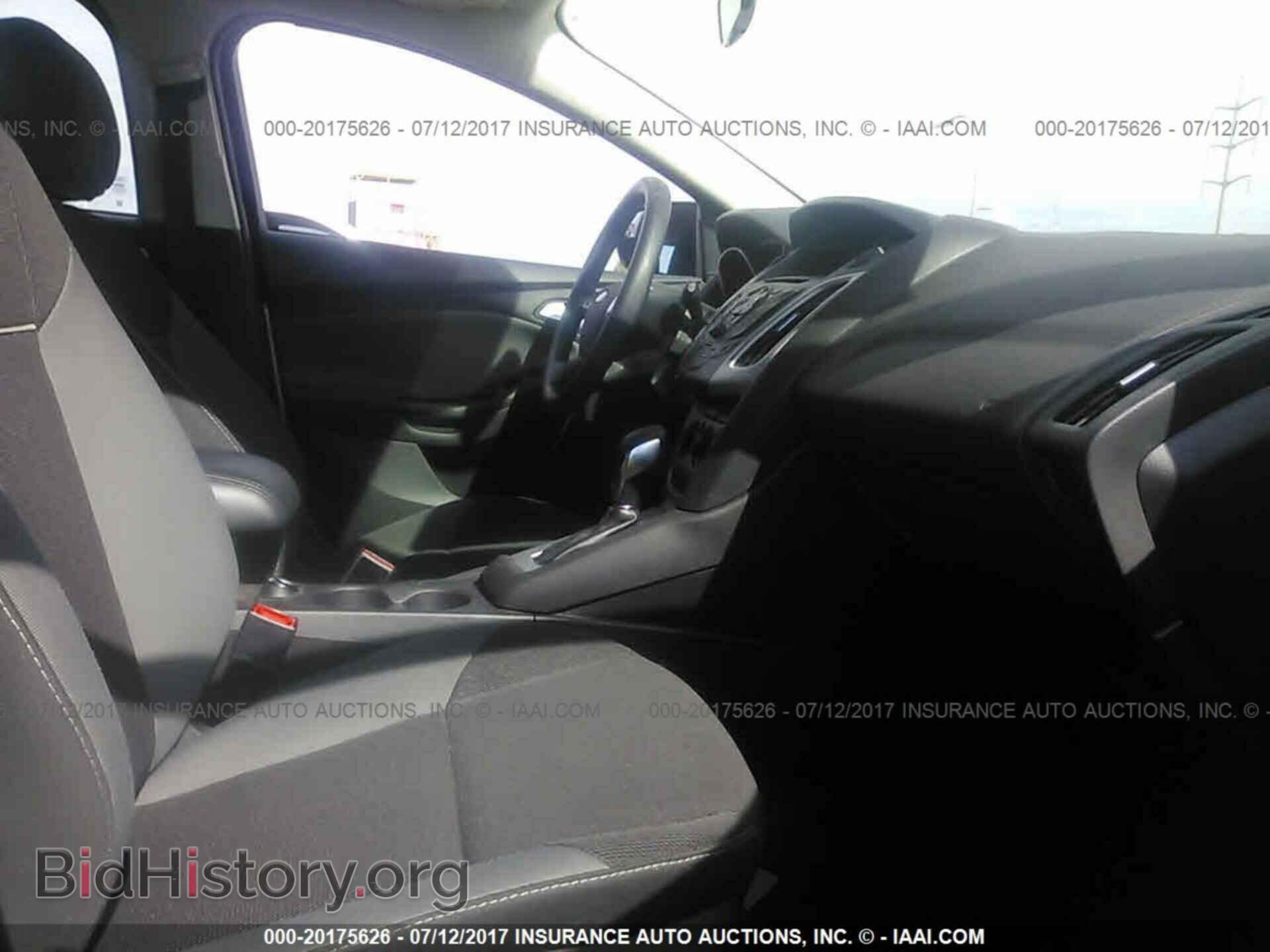 2014 Ford Focus - VIN: 1FADP3K2XEL373717 - Photo 5