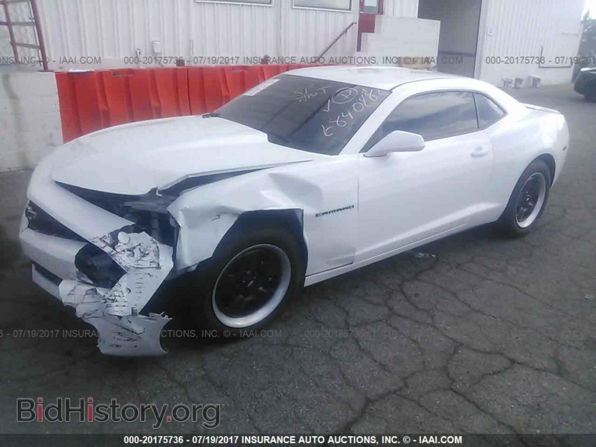 2013 Chevrolet Camaro - VIN: 2G1FA1E31D9228545 - Фото 2