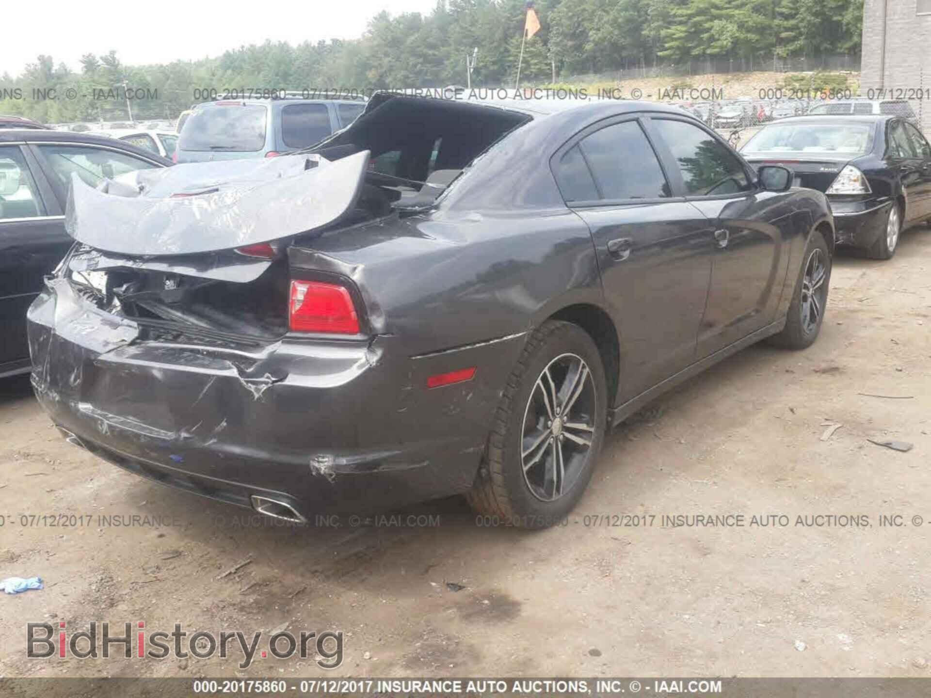 2013 Dodge Charger - VIN: 2C3CDXJG4DH618000 - Фото 4