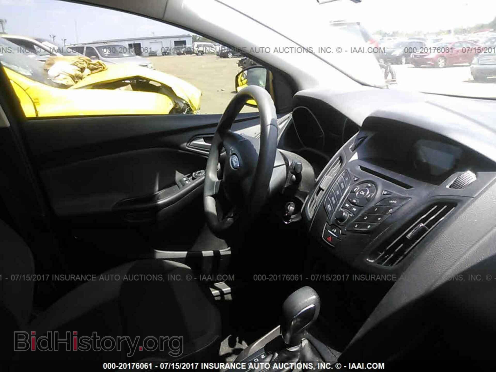 2013 Ford Focus - VIN: 1FADP3E26DL143070 - Photo 5