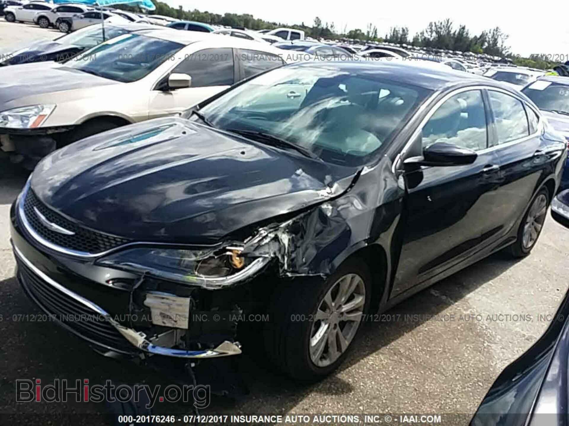 2015 Chrysler 200 - VIN: 1C3CCCAB1FN626307 - Фото 2