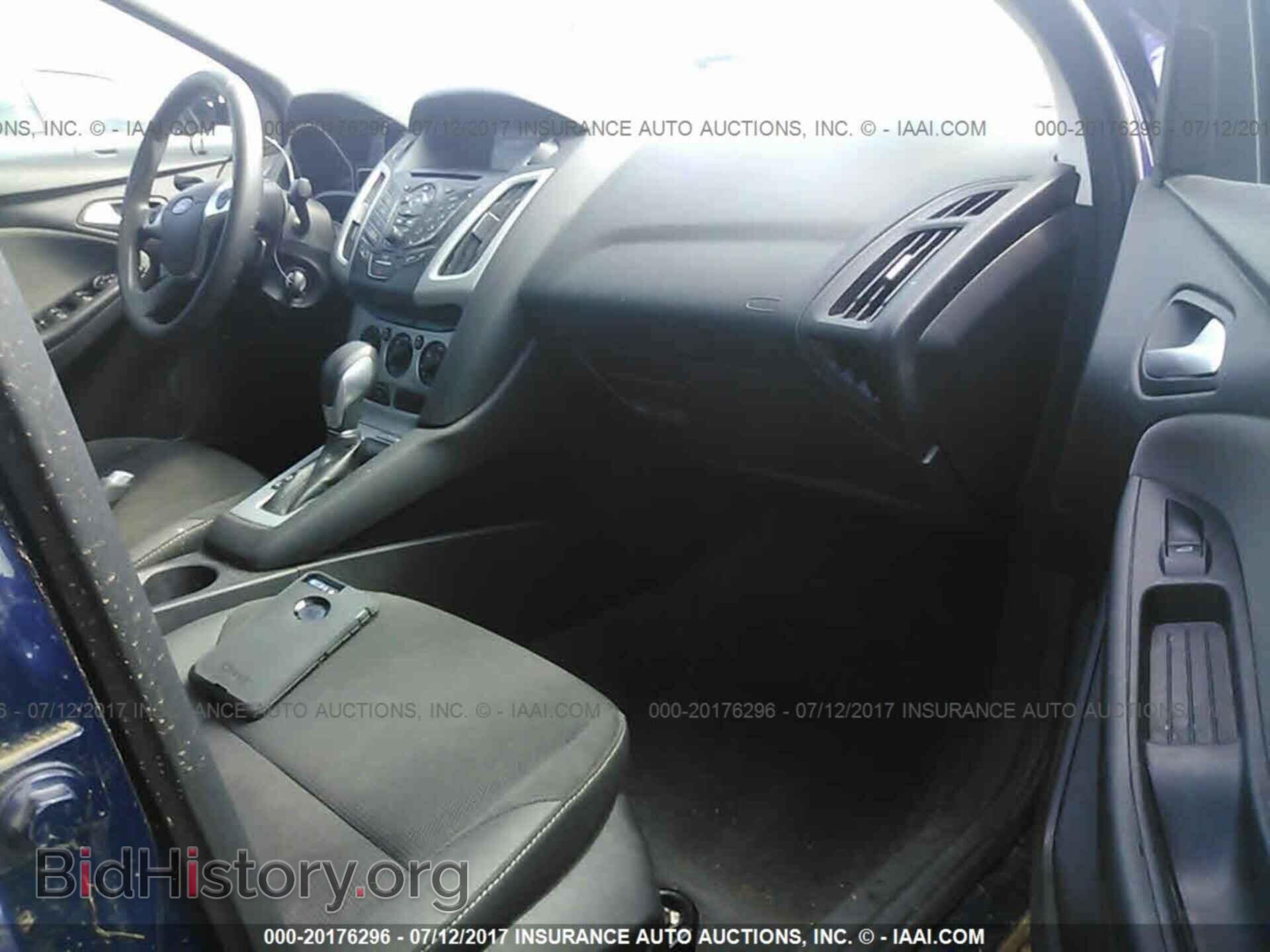 2012 Ford Focus - VIN: 1FAHP3F25CL104064 - Фото 5