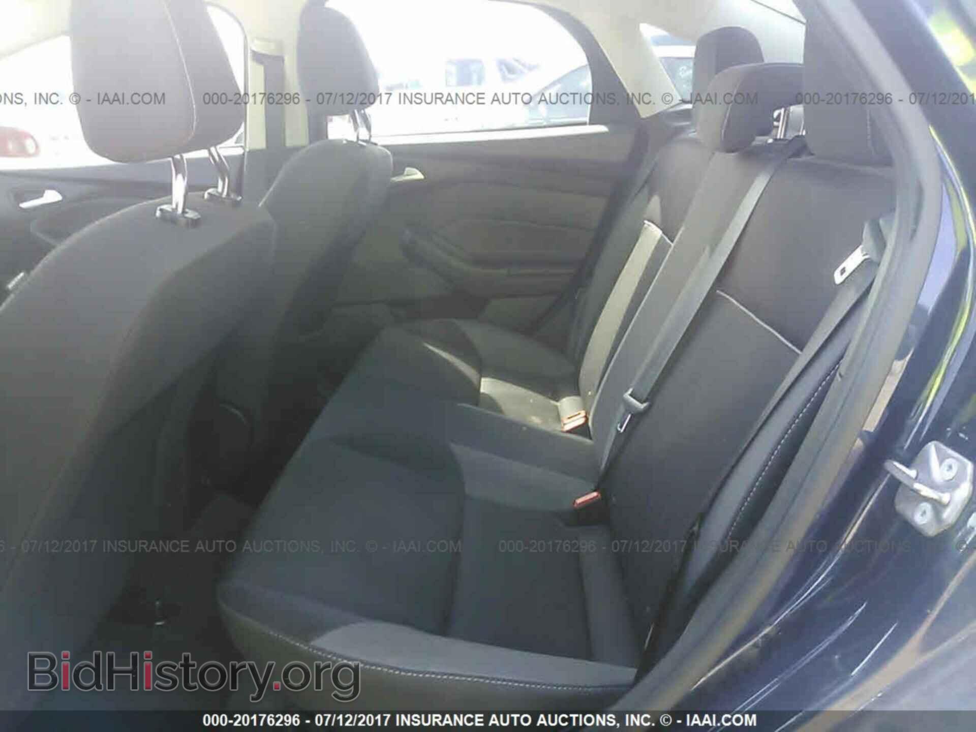 2012 Ford Focus - VIN: 1FAHP3F25CL104064 - Фото 8