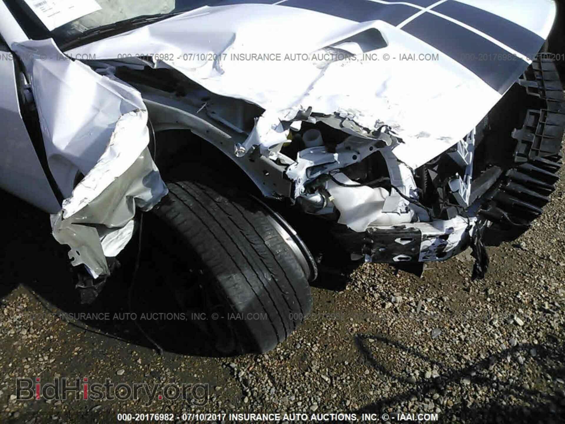 2016 Dodge Challenger - VIN: 2C3CDZAG4GH131718 - Photo 6