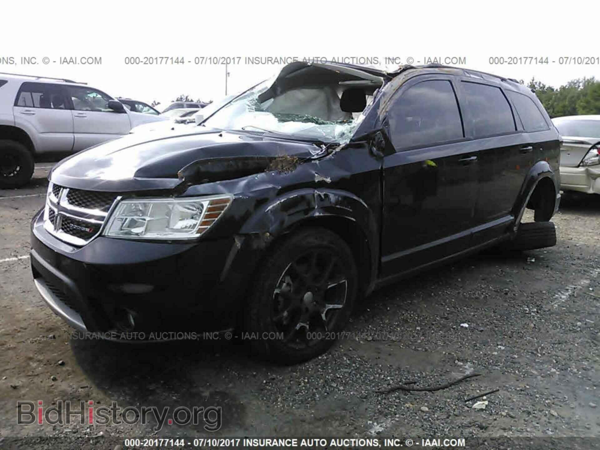 2016 Dodge Journey - VIN: 3C4PDCBB1GT116095 - Photo 2