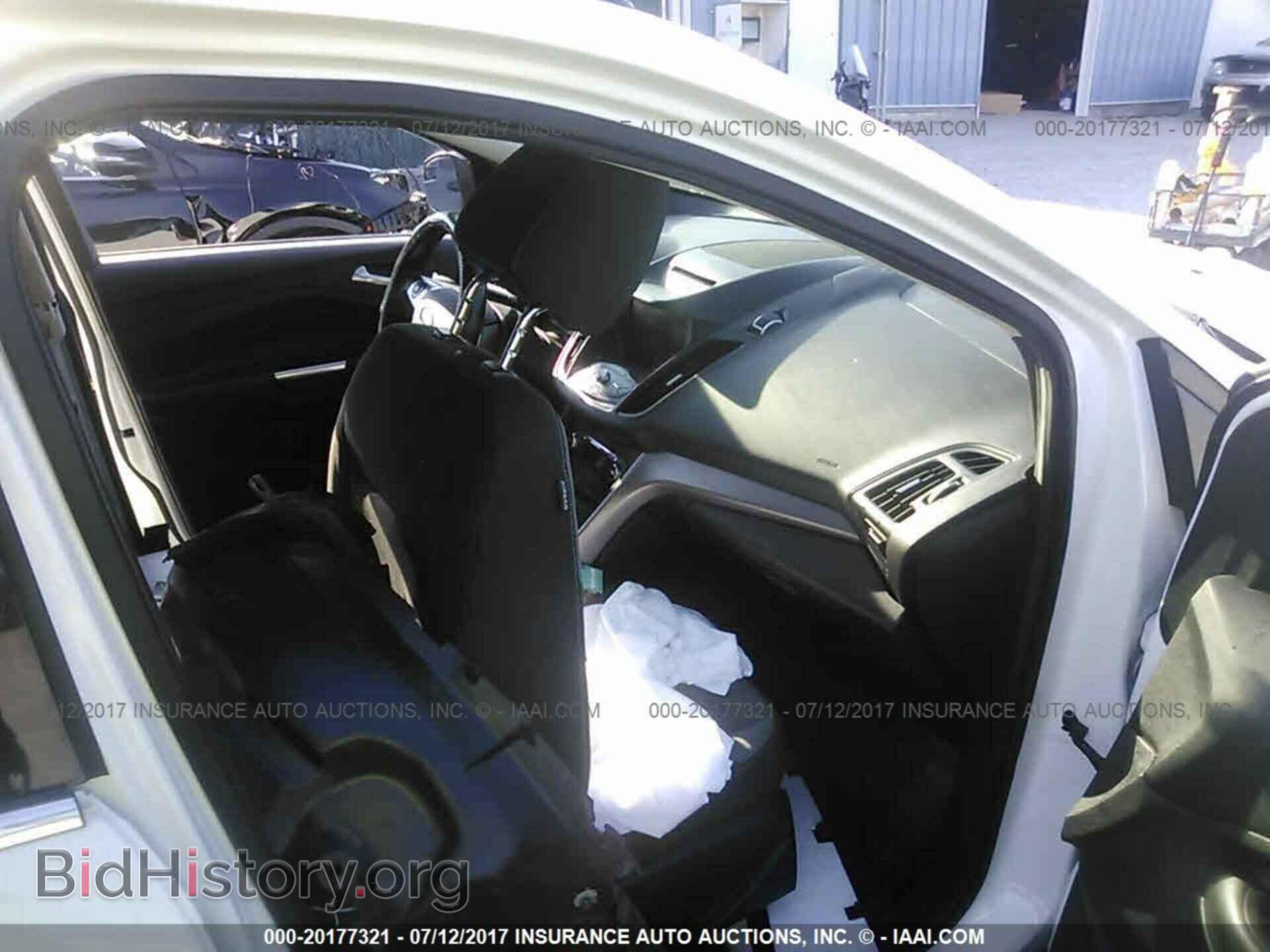 2014 Ford Escape - VIN: 1FMCU0G97EUC83076 - Photo 5