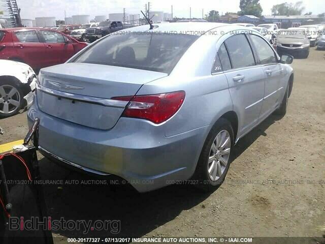 2013 Chrysler 200 - VIN: 1C3CCBBB7DN714879 - Фото 4