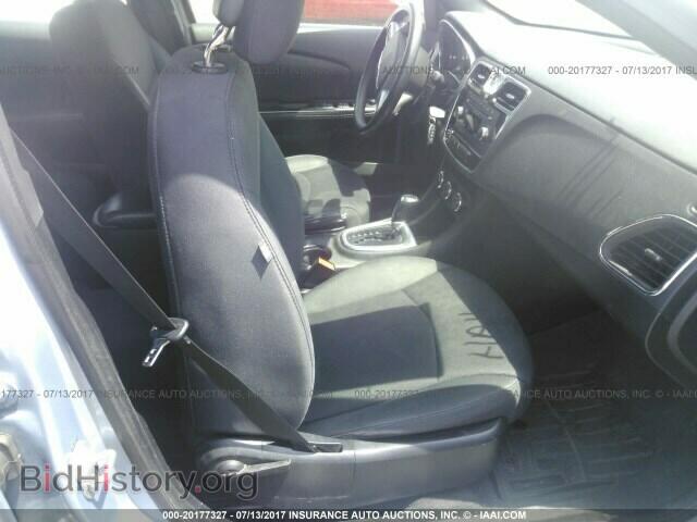 2013 Chrysler 200 - VIN: 1C3CCBBB7DN714879 - Фото 5