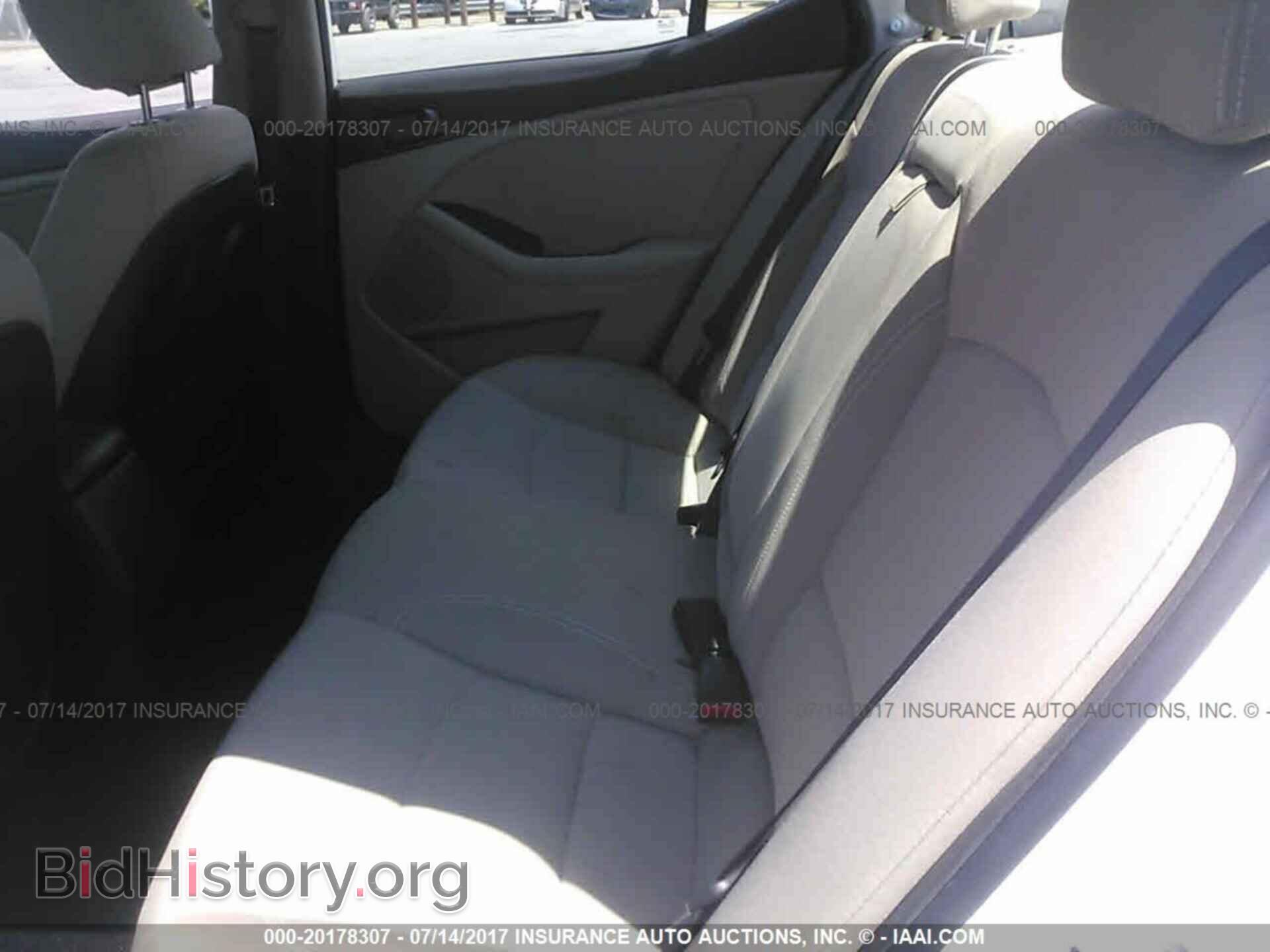 2013 Kia Optima - VIN: 5XXGM4A79DG181772 - Photo 8