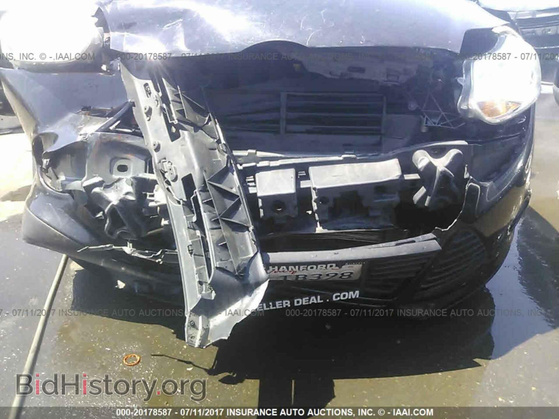 2014 Ford Focus - VIN: 1FADP3E28EL382475 - Фото 6