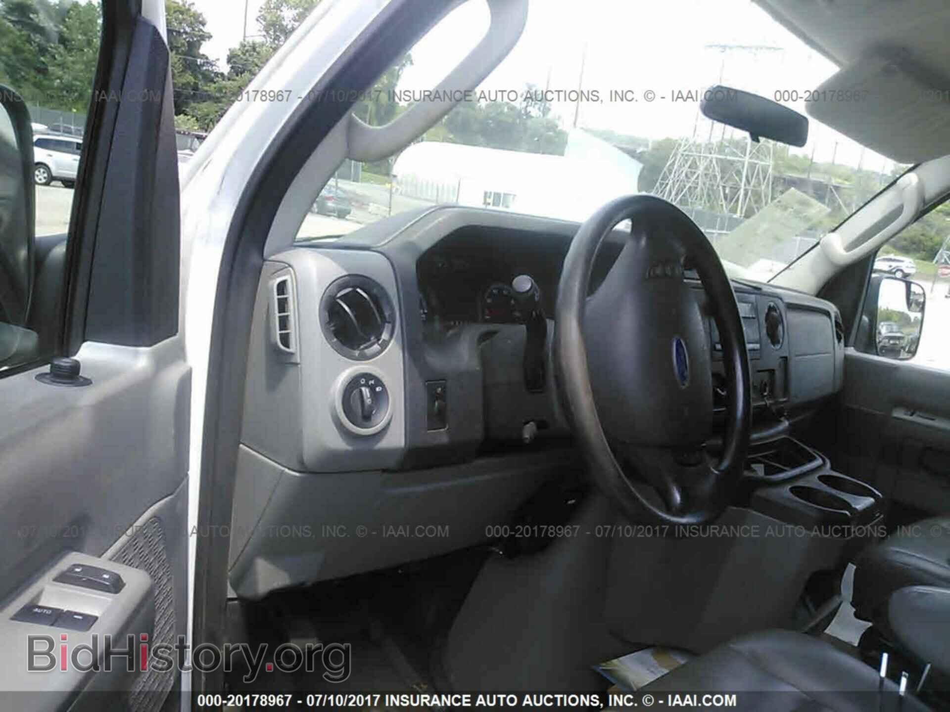 2011 Ford Econoline - VIN: 1FTNE2EW9BDA58300 - Photo 5