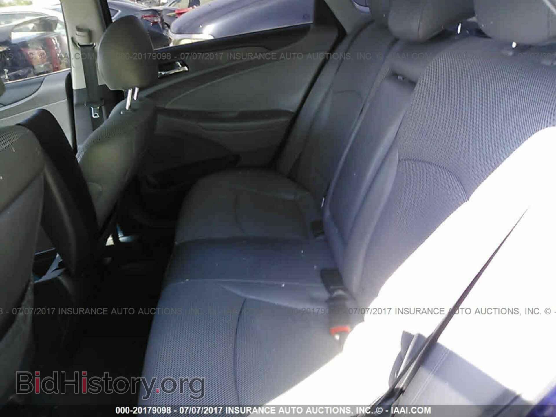 2012 Hyundai Sonata - VIN: 5NPEC4AC4CH329191 - Фото 8