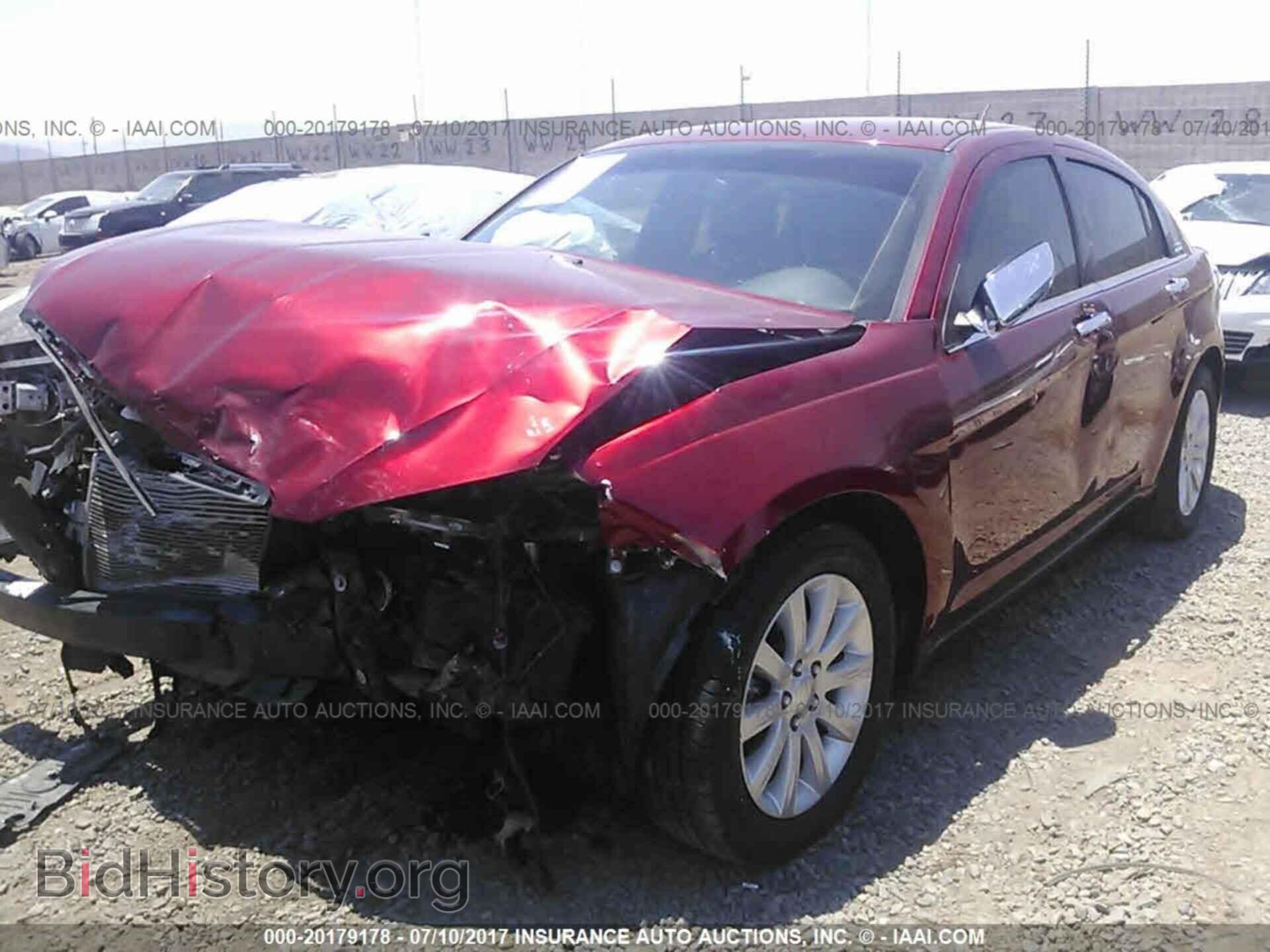 2013 Chrysler 200 - VIN: 1C3CCBCG5DN556410 - Photo 6