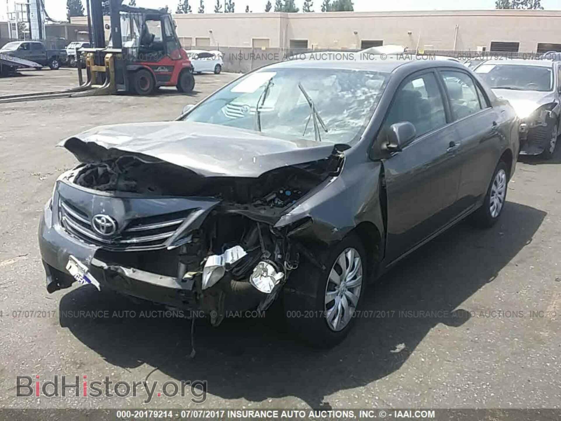 2013 Toyota Corolla - VIN: 5YFBU4EE4DP132165 - Фото 2