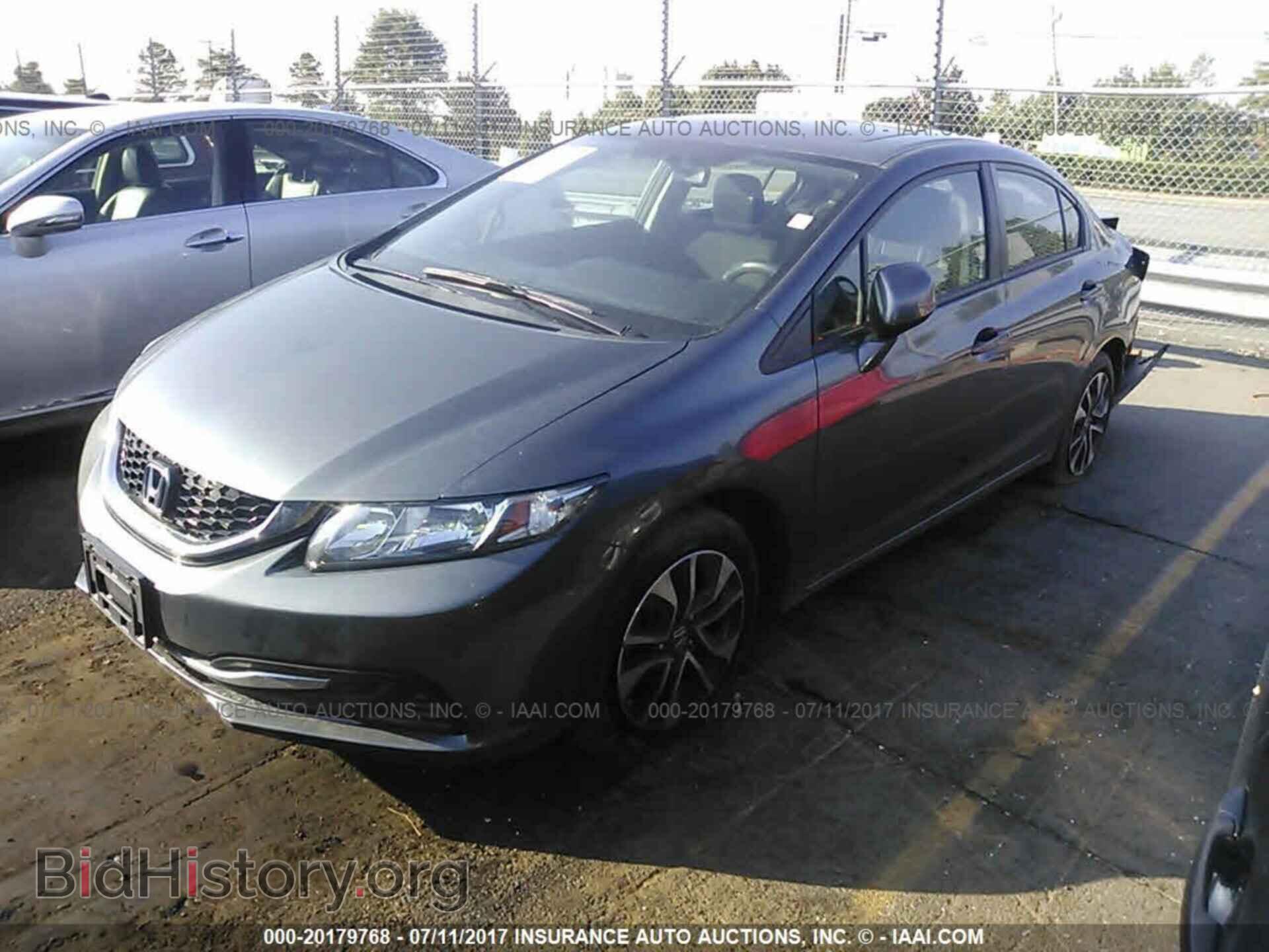 2013 Honda Civic - VIN: 19XFB2F88DE248071 - Фото 2