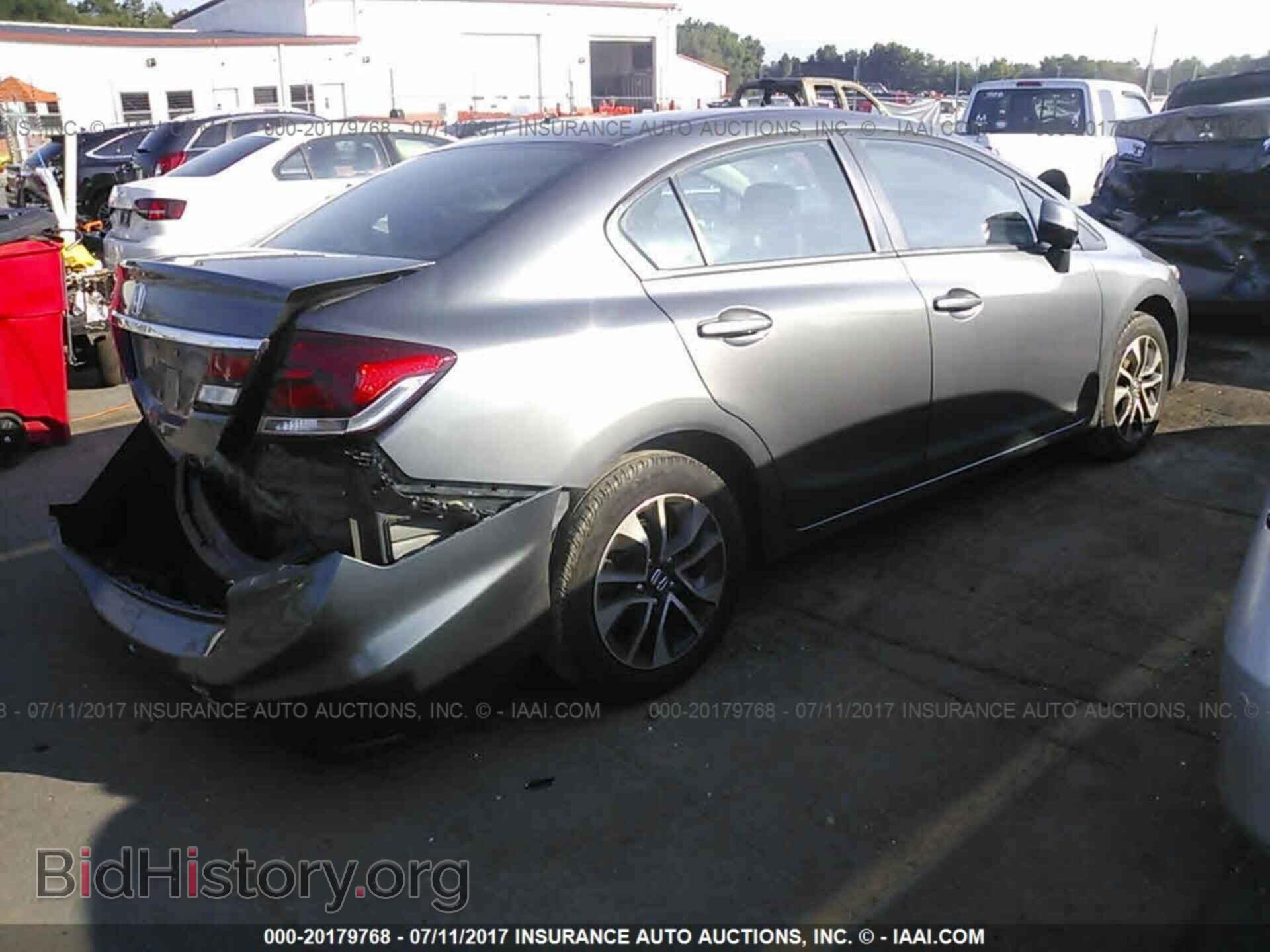 2013 Honda Civic - VIN: 19XFB2F88DE248071 - Фото 4